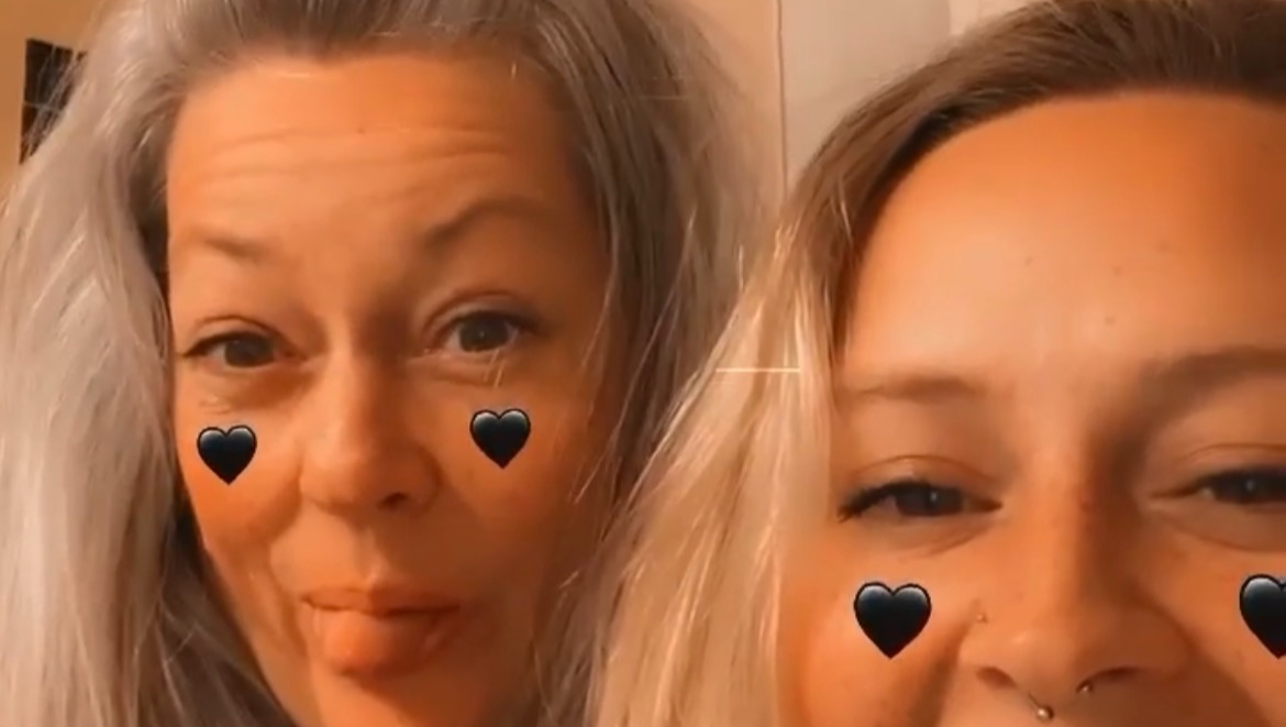 Momma needs some new hair!!!