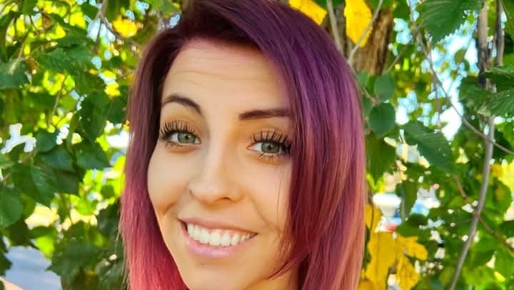 Help My Friend Rebuild After Domestic Violence photo