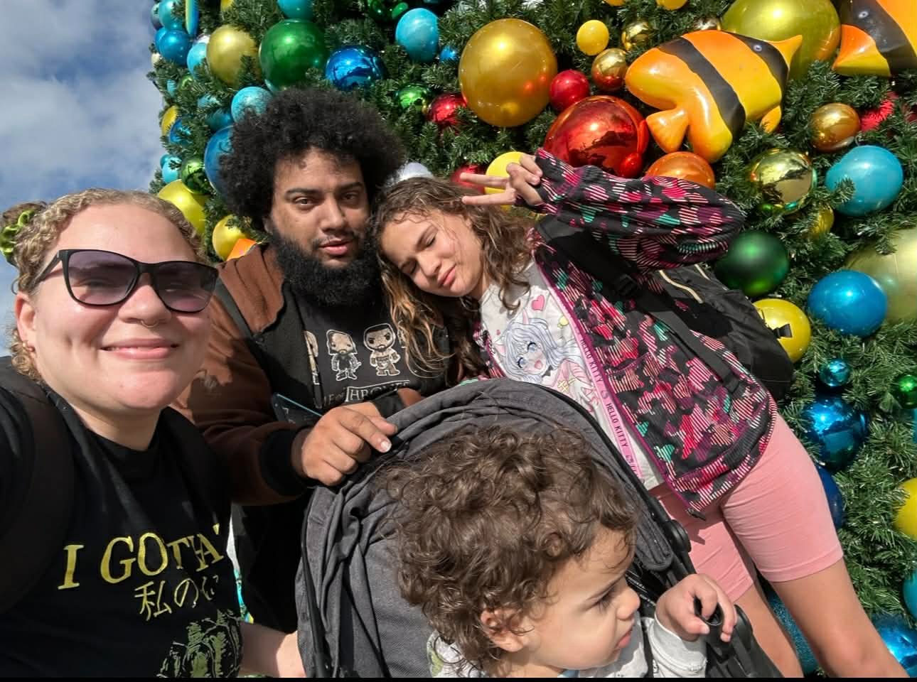 Help Elide Reunite Her Family campaign photo, 4 of 5