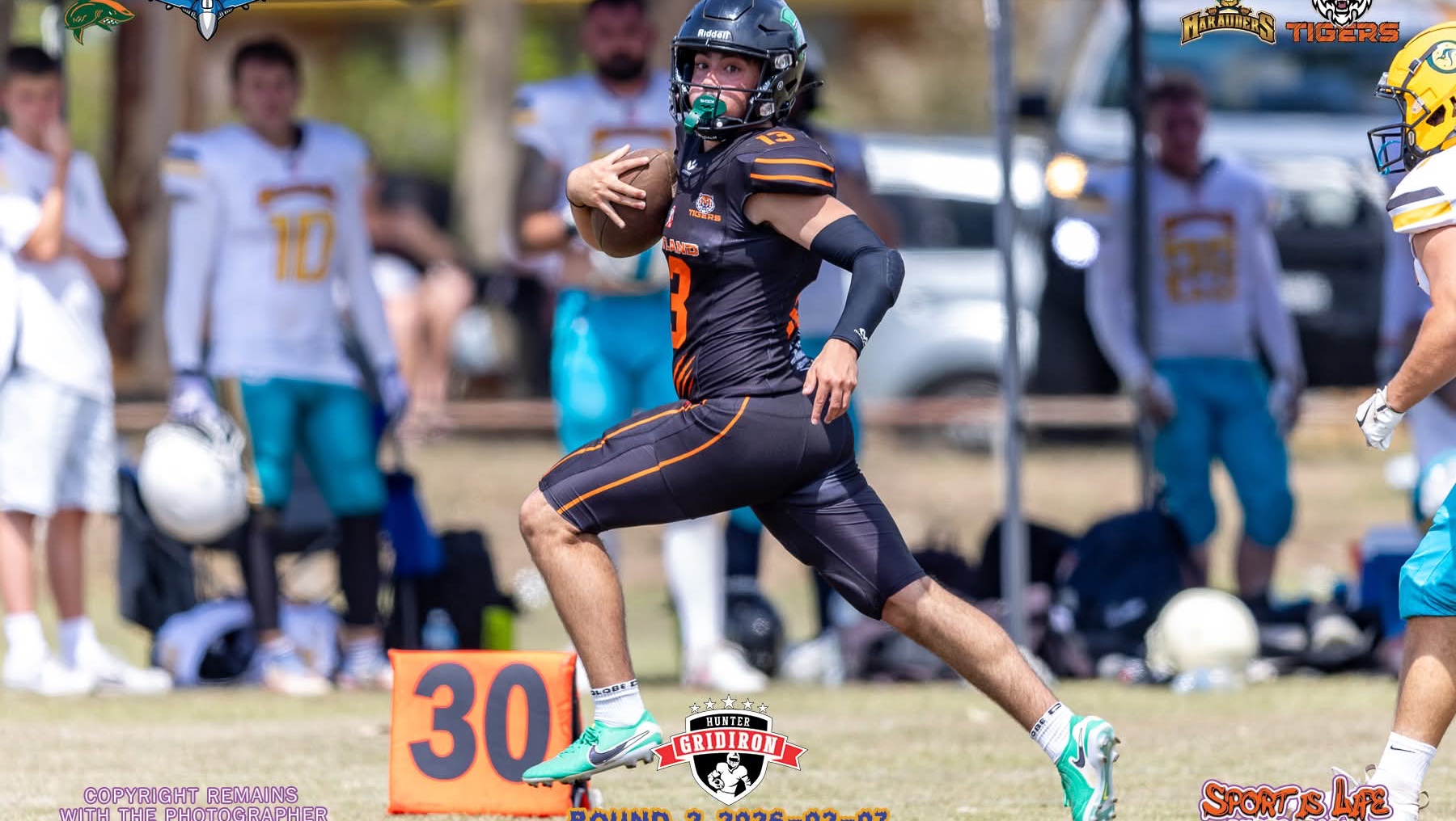 Help achieve my lifelong dream of playing gridiron in the US photo