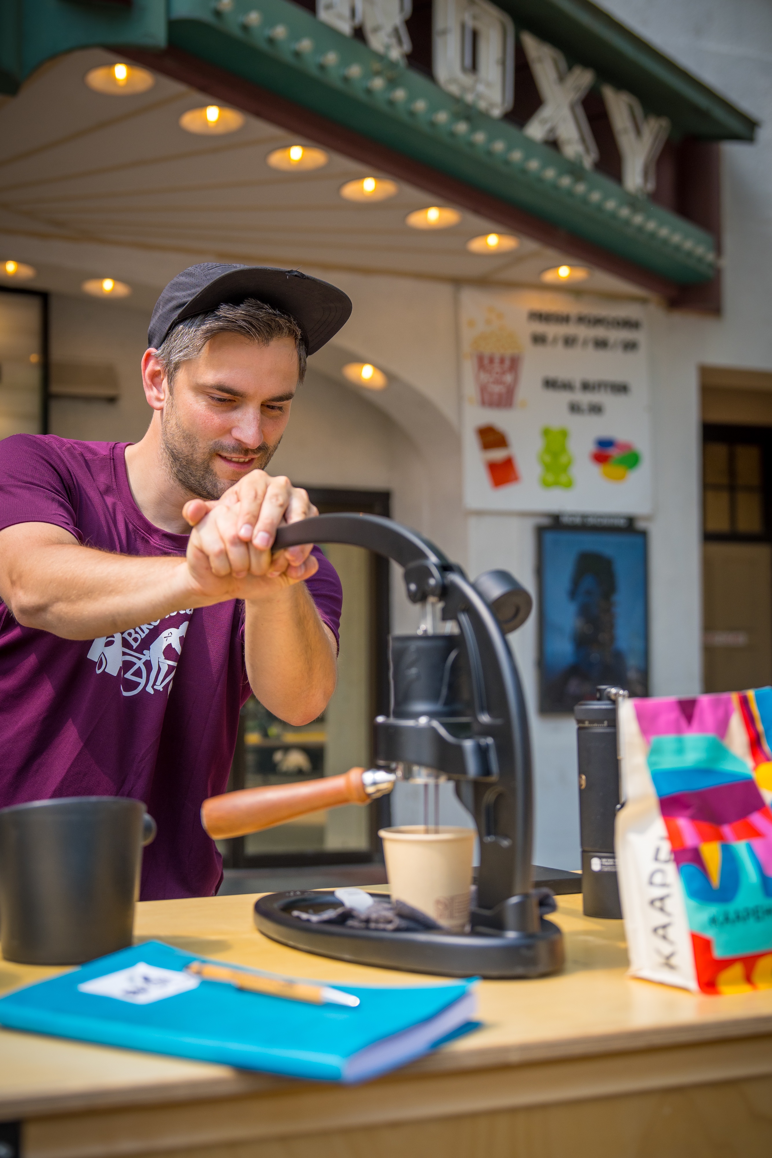 Bike-ista : serving free coffee across Canada, for a cause campaign photo, 5 of 8