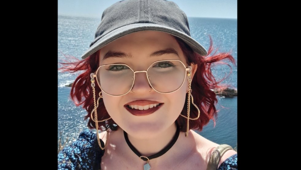 Help Eve get her freedom back photo