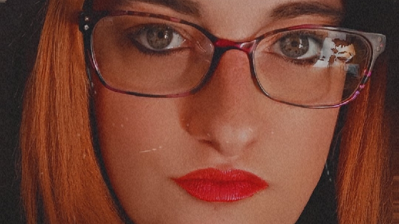 Help and support to get my license renewed photo