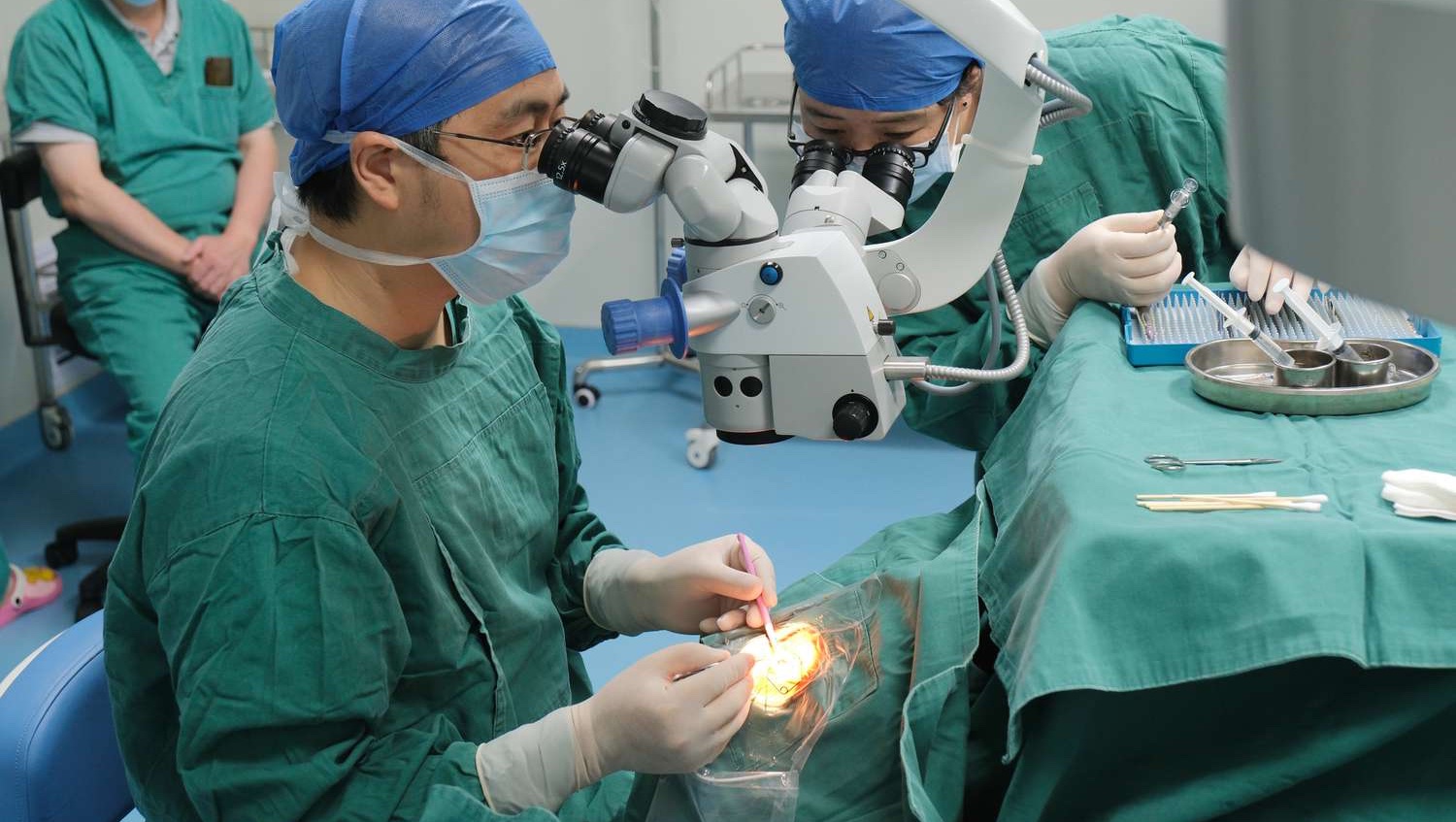 Help My Family Member With Eye Surgery photo