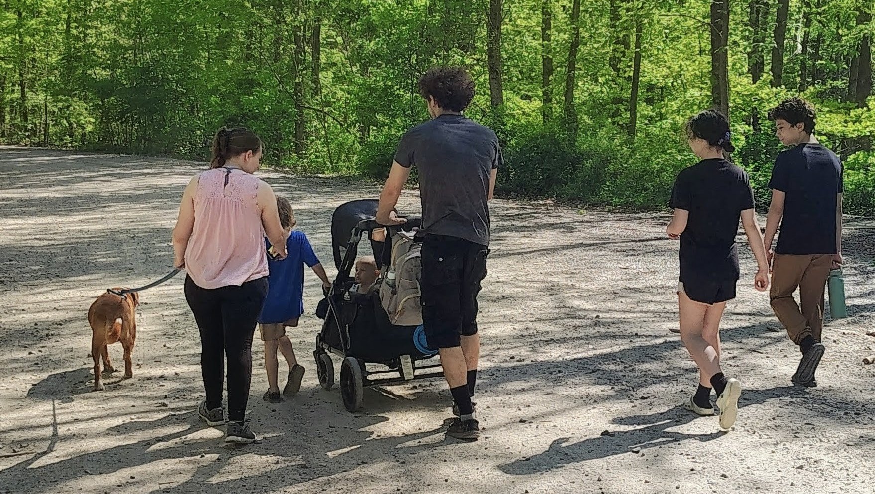Standing with a Single Father of 4 in Need photo