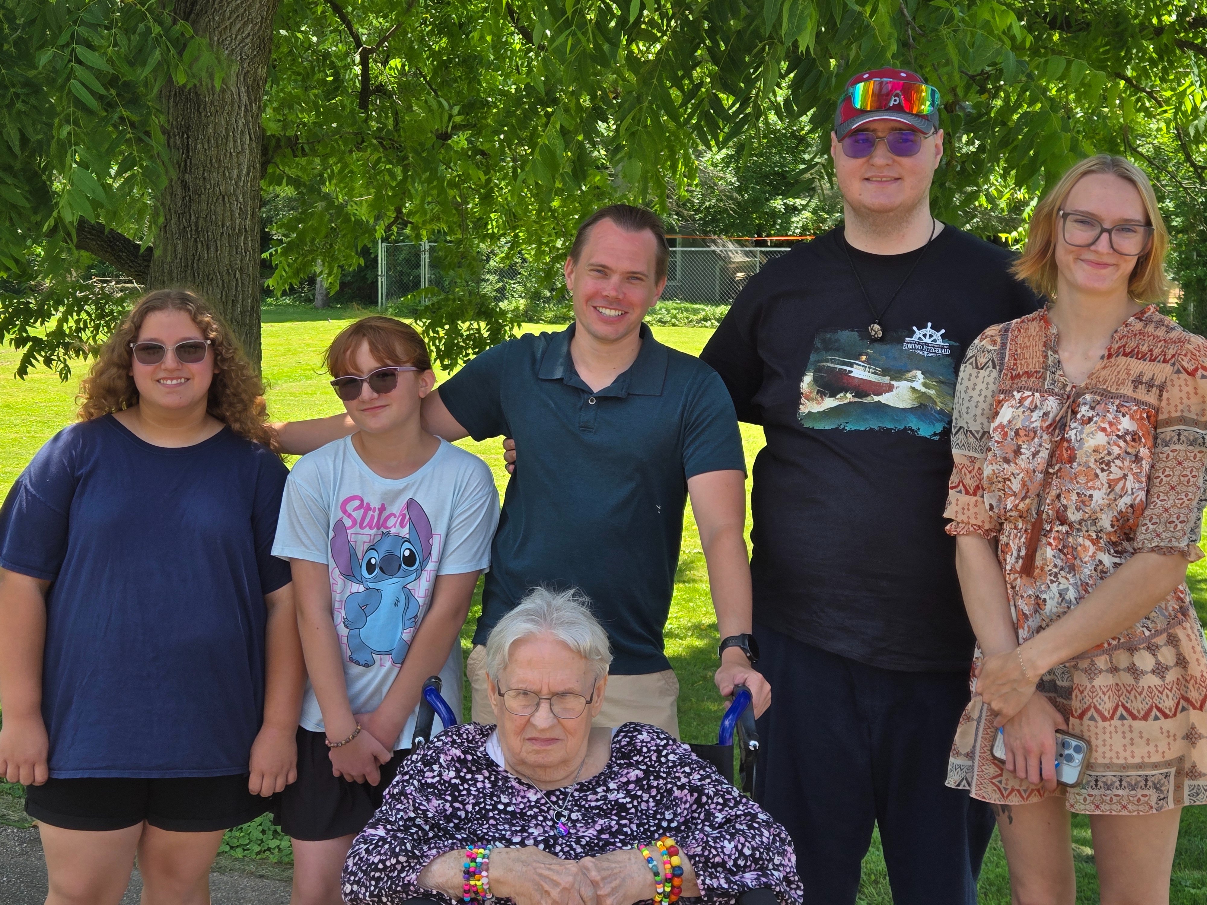 In Loving Memory of Grace Louise Whitman campaign photo, 5 of 6