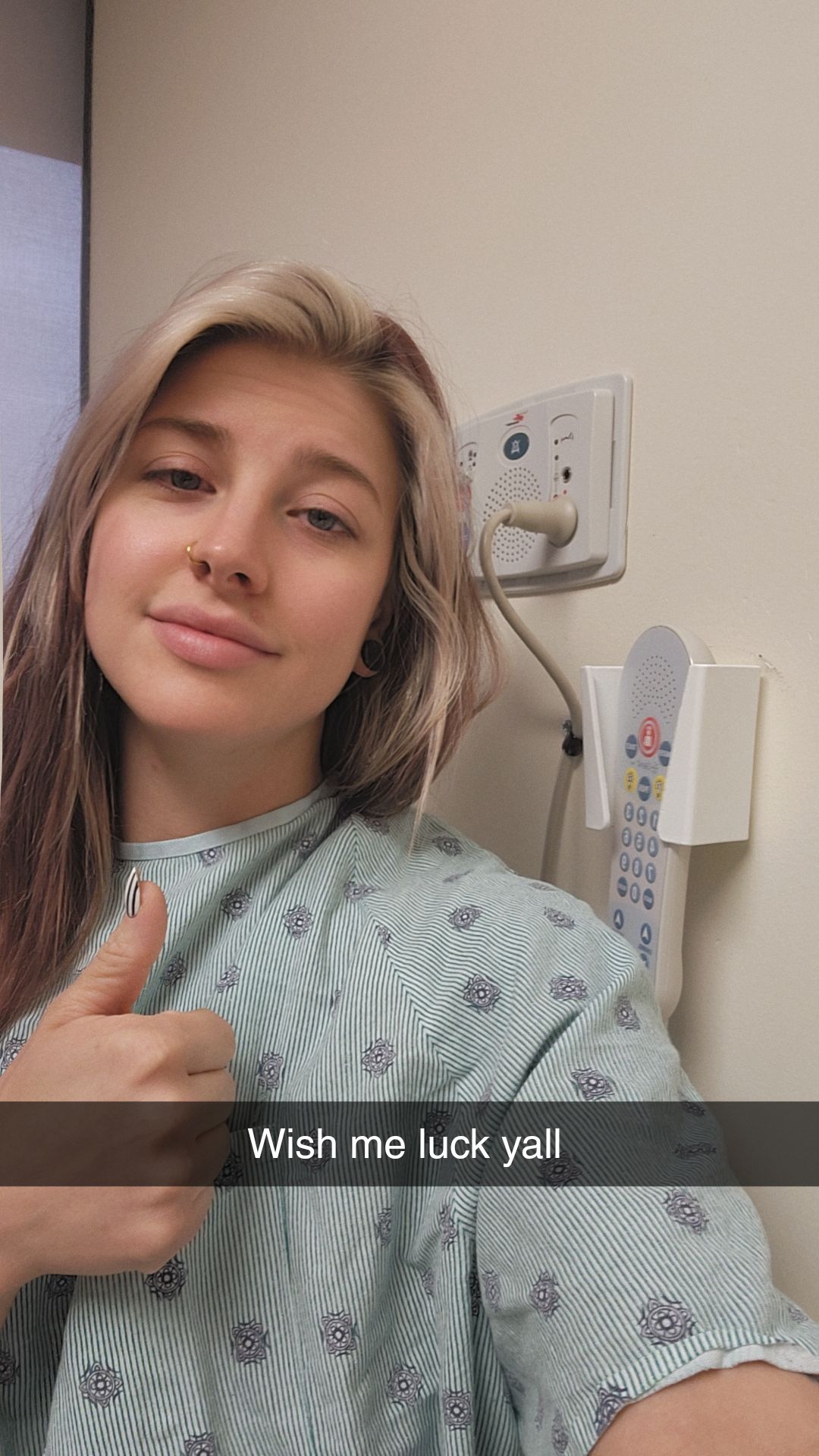 Help Alanna Recover From Emergency Eye Surgery  campaign photo, 4 of 7
