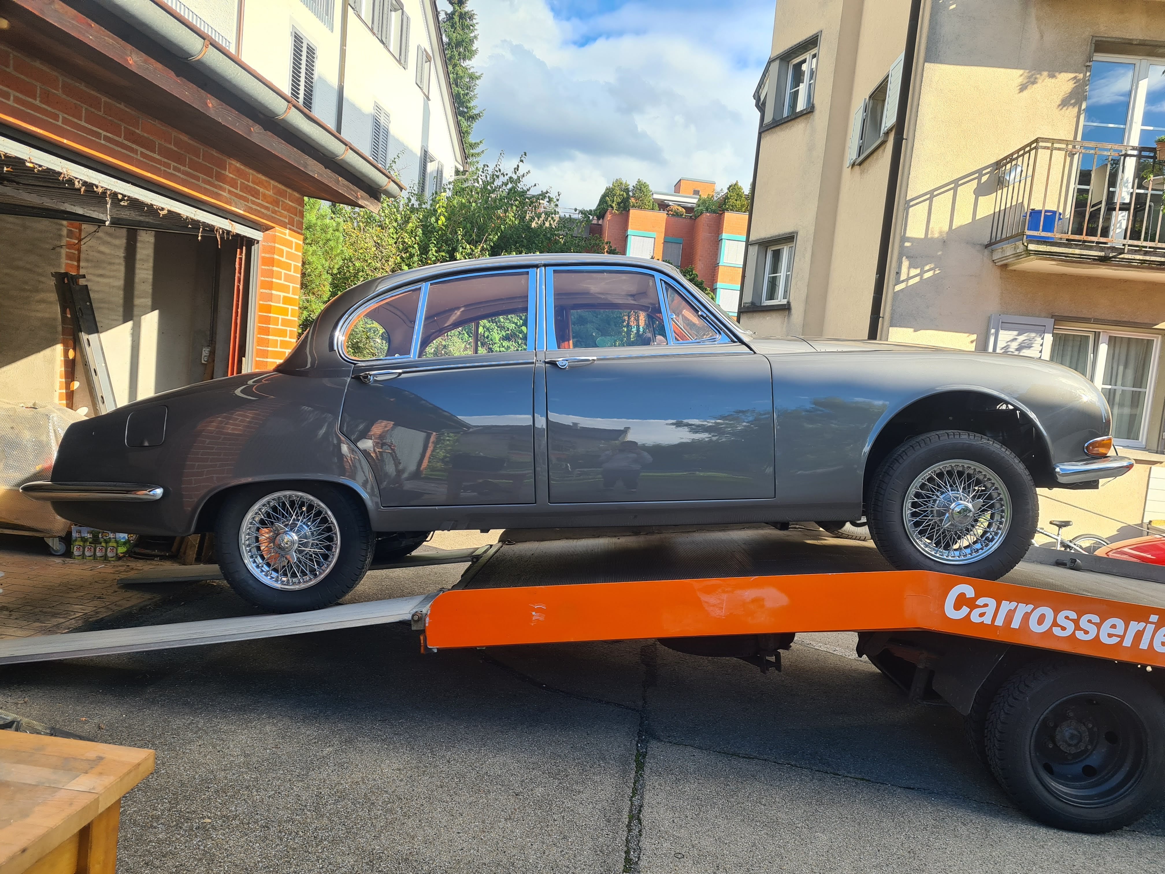 Restoring Andrew Waugh´s Jaguar campaign photo, 4 of 8