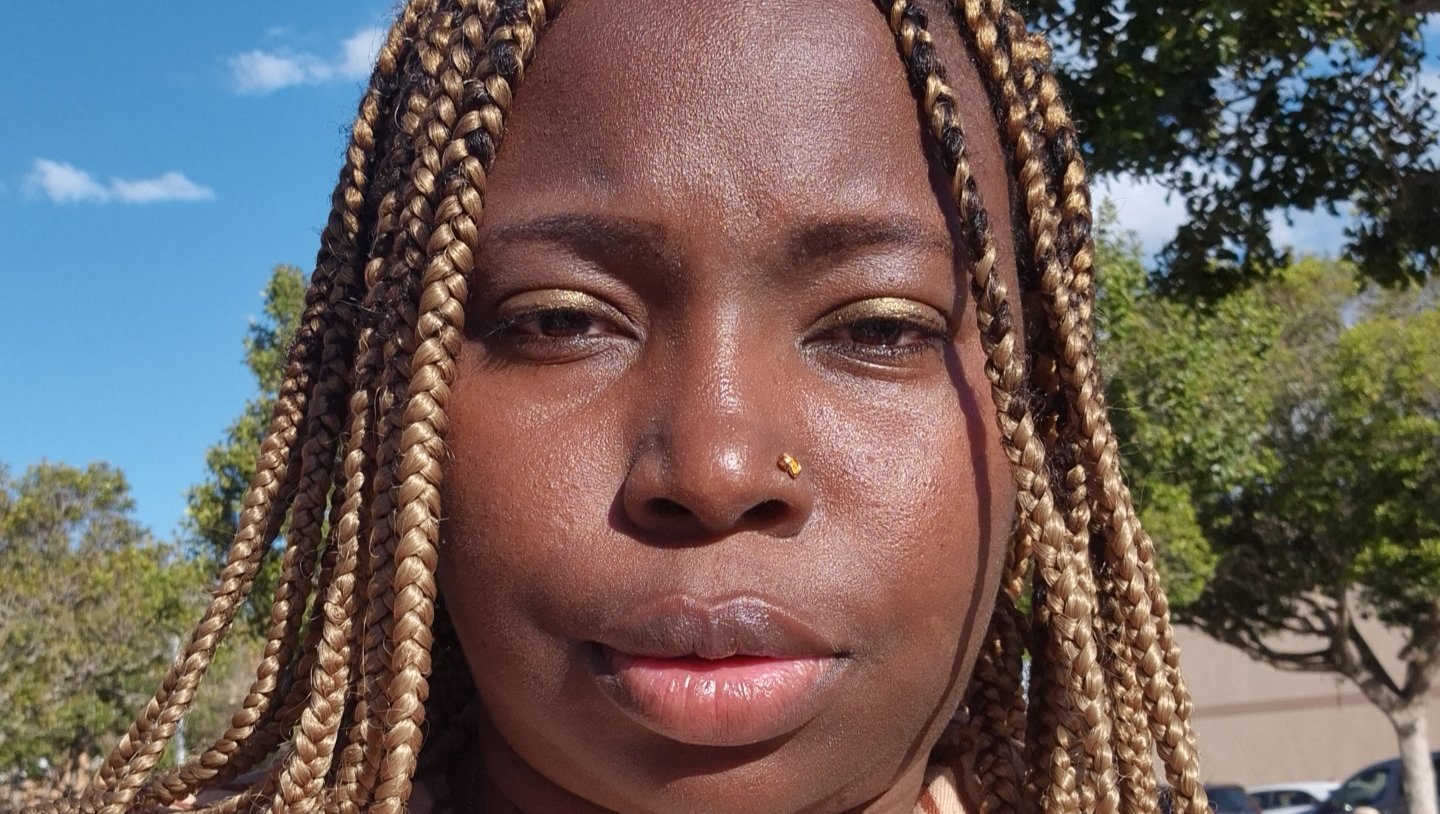 HELP A MOTHER OF 3 REBUILD HER LIFE AFTER ABANDONMENT photo