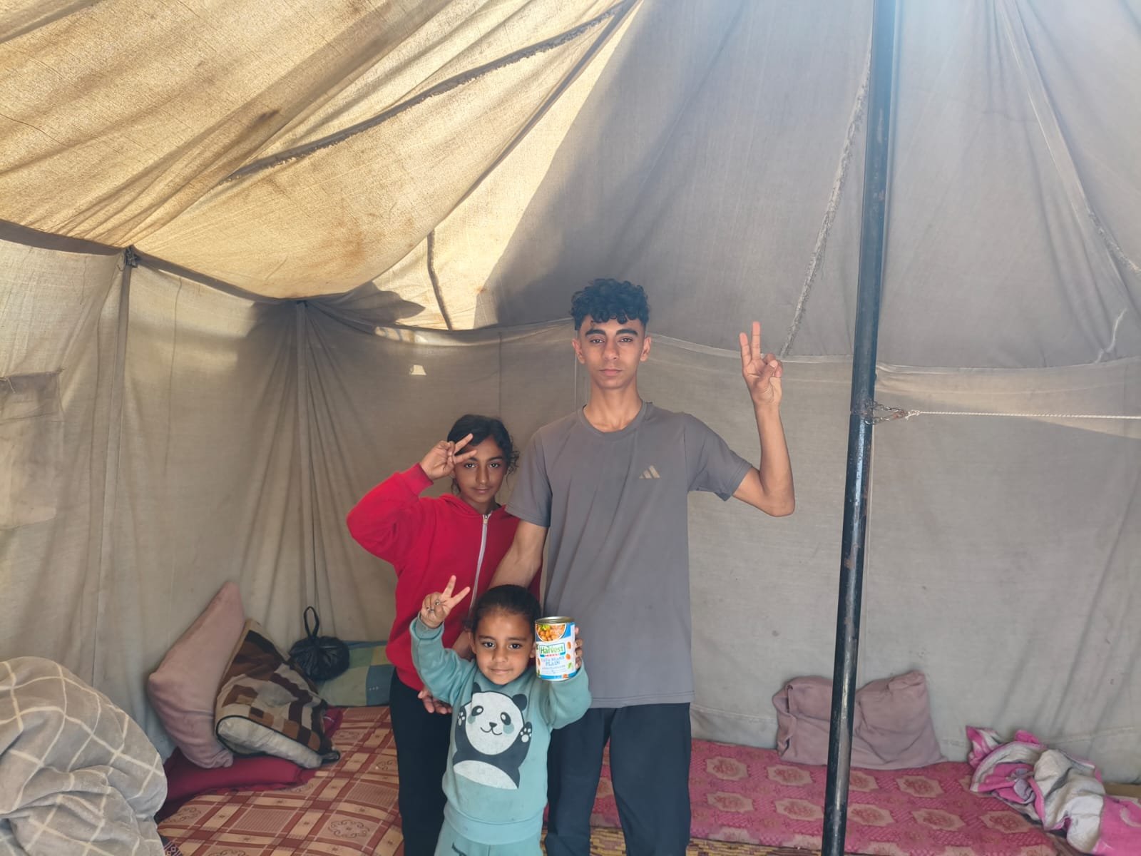 Foto van campagne Help a family of 8 persons survive, 2 van 5