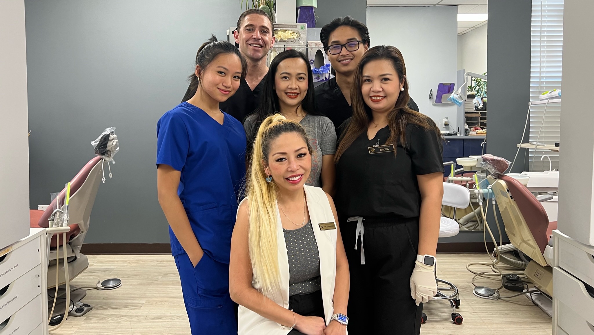 Help Save Smile Experts Dental photo