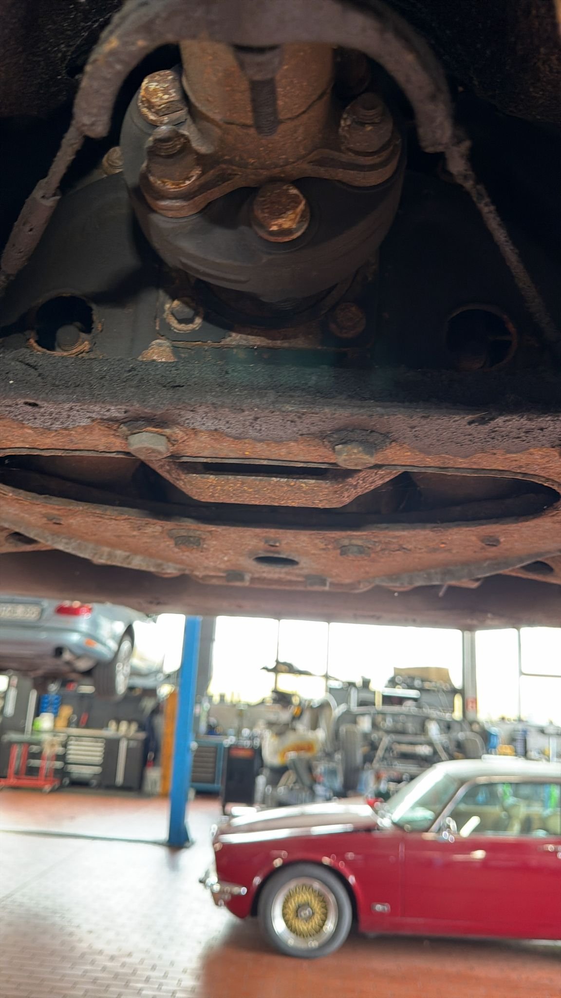 Kampagnen-Foto für Restauration vom Jaguar Daimler V8, 7 von 8