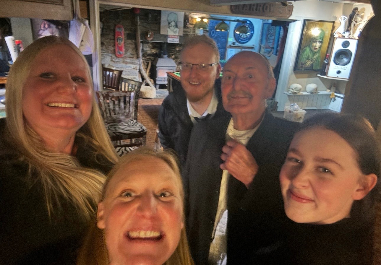 Davene Rundle Fundraiser by Samantha Bidwell : Dave Rundle