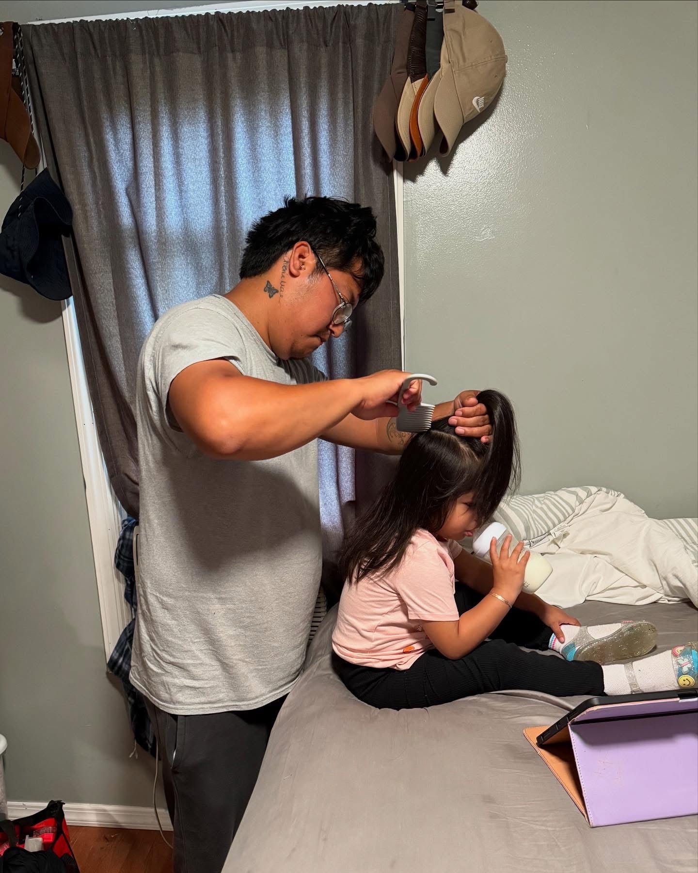 Help Jorge Remain Home With His Family campaign photo, 7 of 8