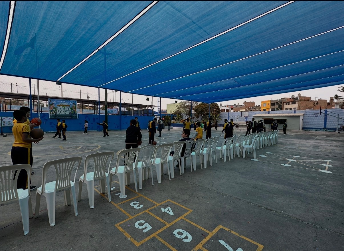 Help Children Gain Access Education Tools in Peru campaign photo, 4 of 7