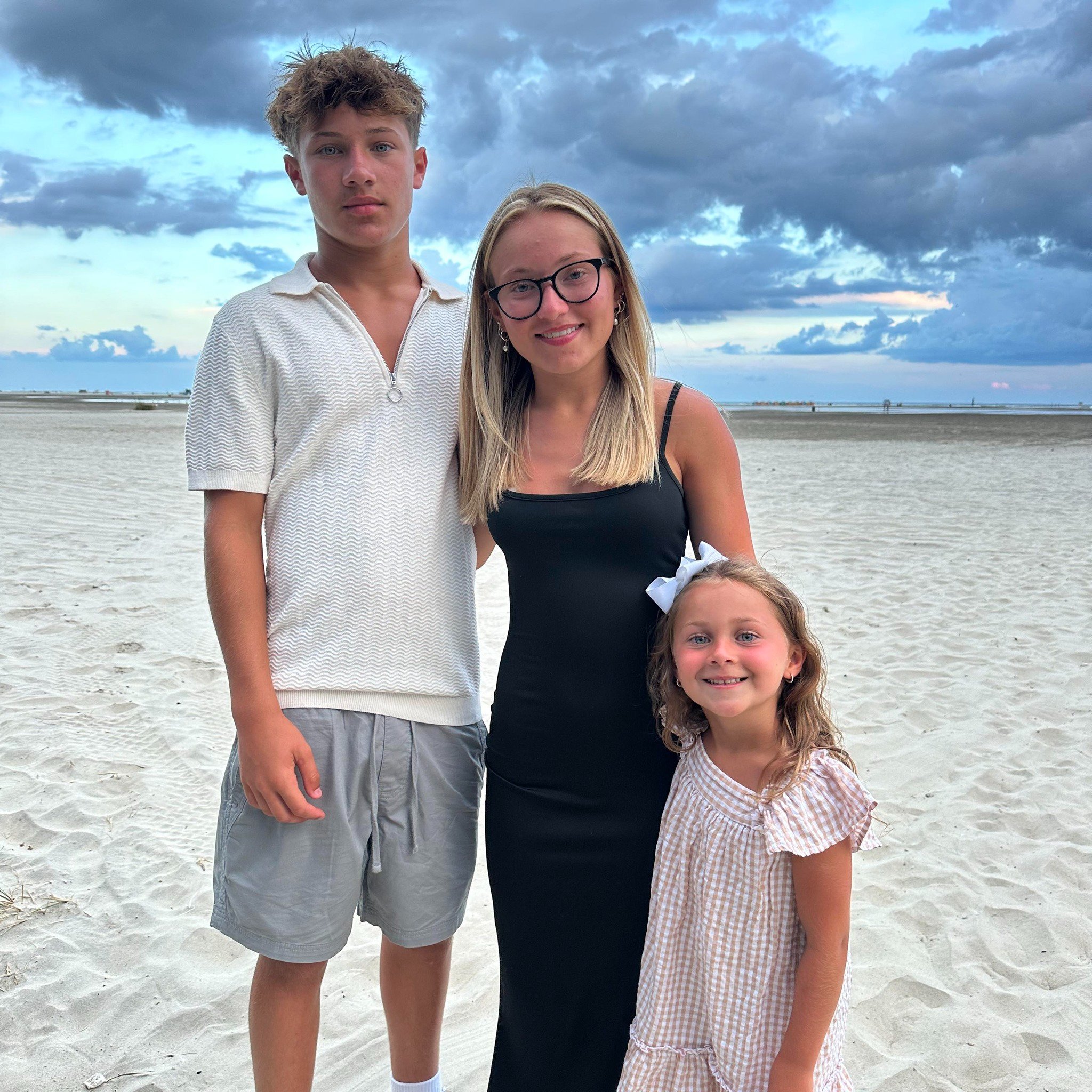 Support the Harris family after tragic loss campaign photo, 2 of 7