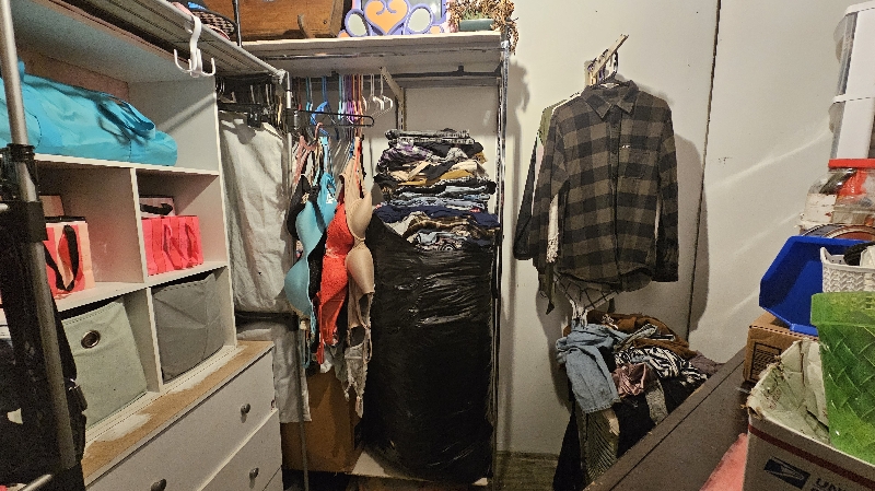 Help Kelsey Sew photo