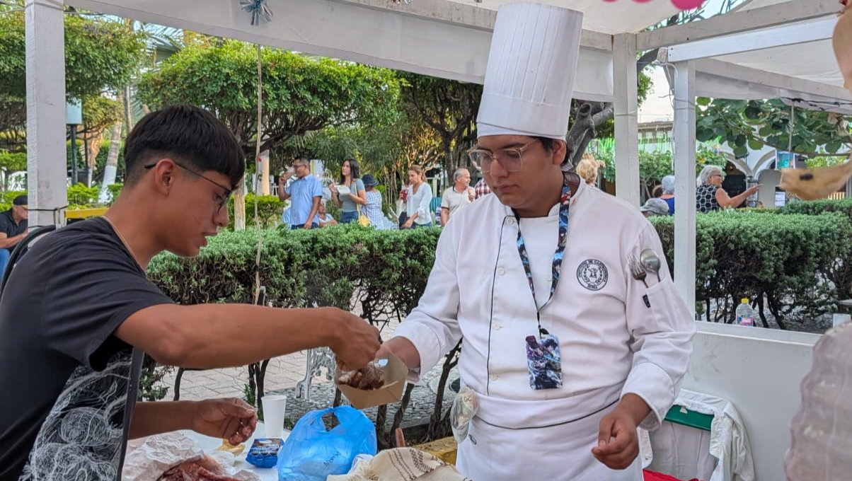 Recaudación de fondos para participar en INTERISIMA Toluca photo