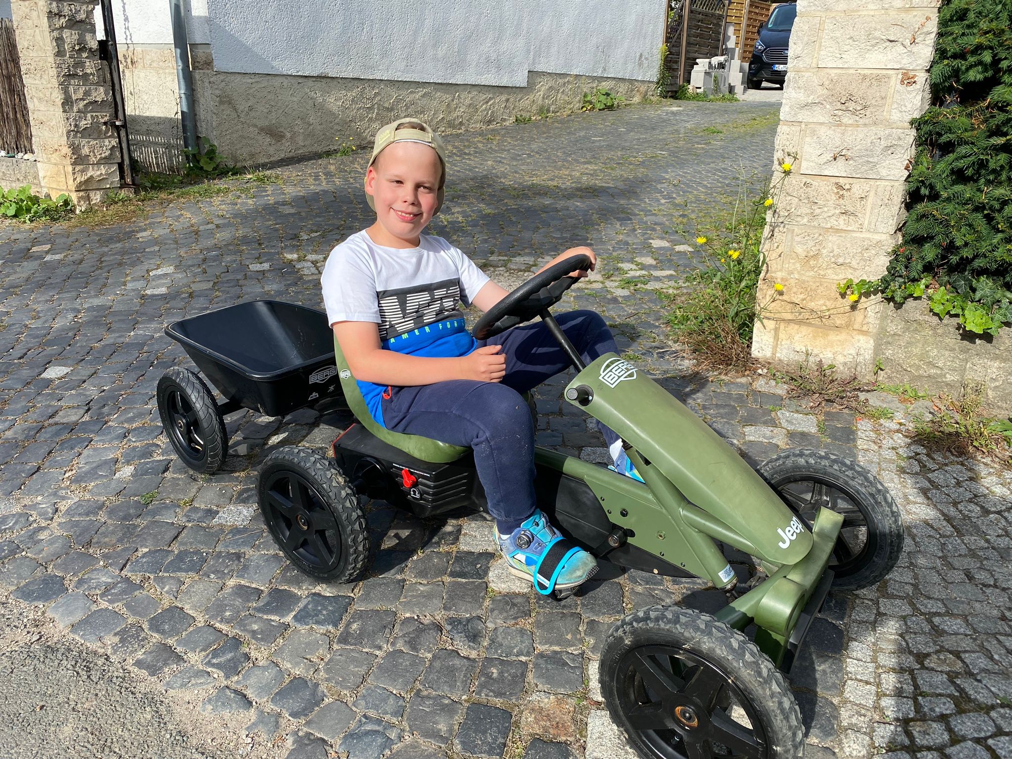 Ein Kettcar mit E- Unterstützung für Jacob campaign photo, 4 of 5