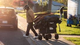 Helping the Homeless Beat the Texas Heat photo