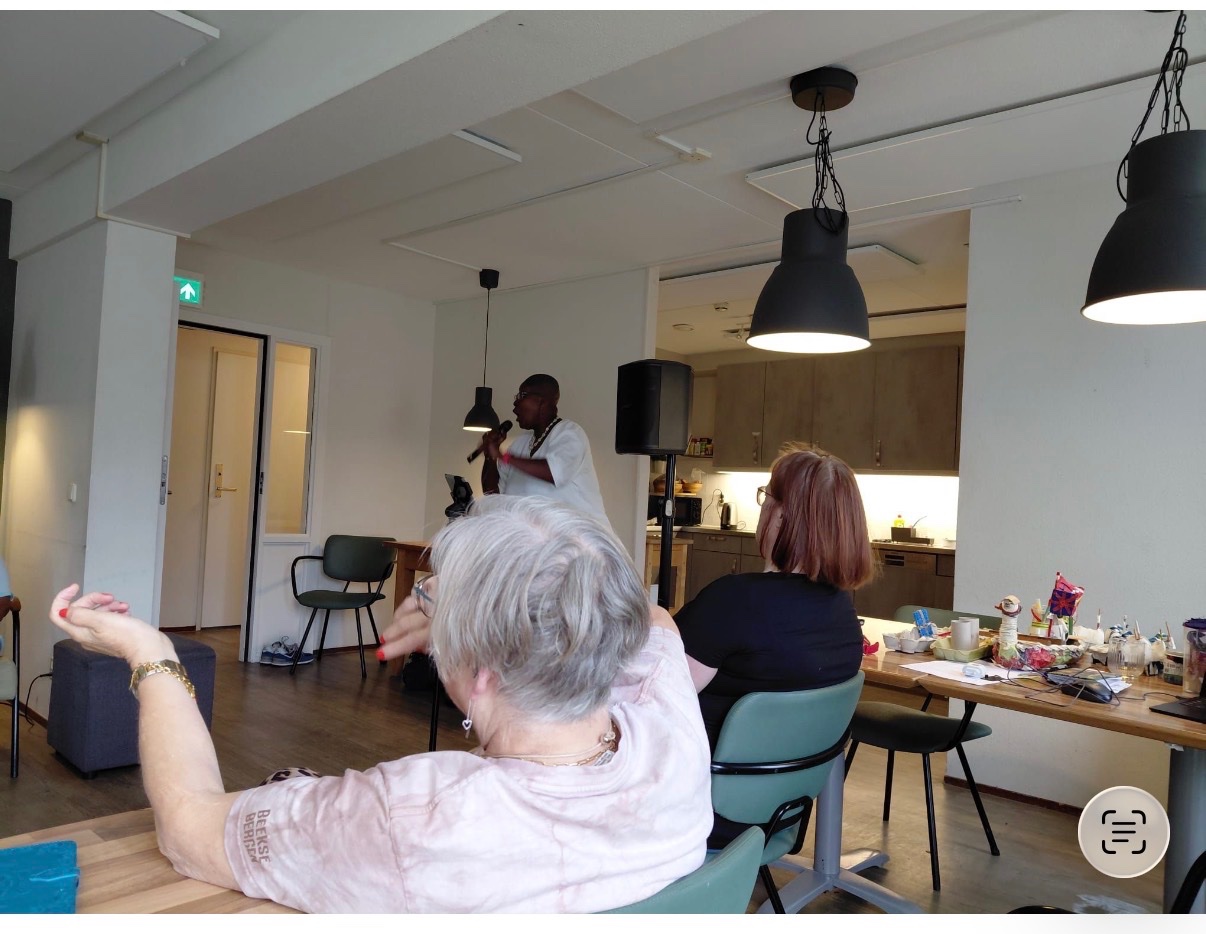 Patricia Zingt op Reis bij gehandicaptenzorg Zuidwester campaign photo, 4 of 8