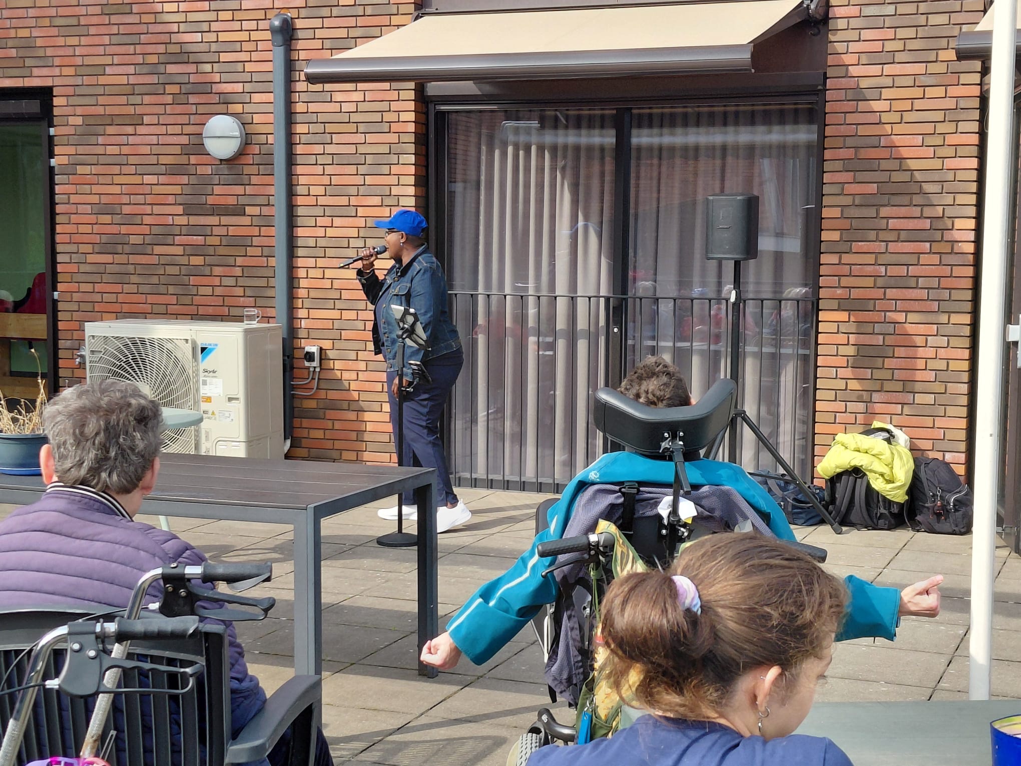 Patricia Zingt op Reis bij gehandicaptenzorg Zuidwester campaign photo, 5 of 8