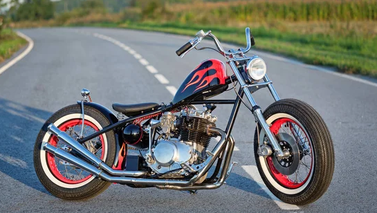 Foto de Help Me Get My Dream Motorcycle