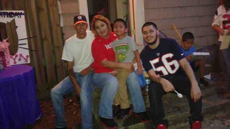 Help Roberto’s Family with Medical Expenses campaign photo, 5 of 8