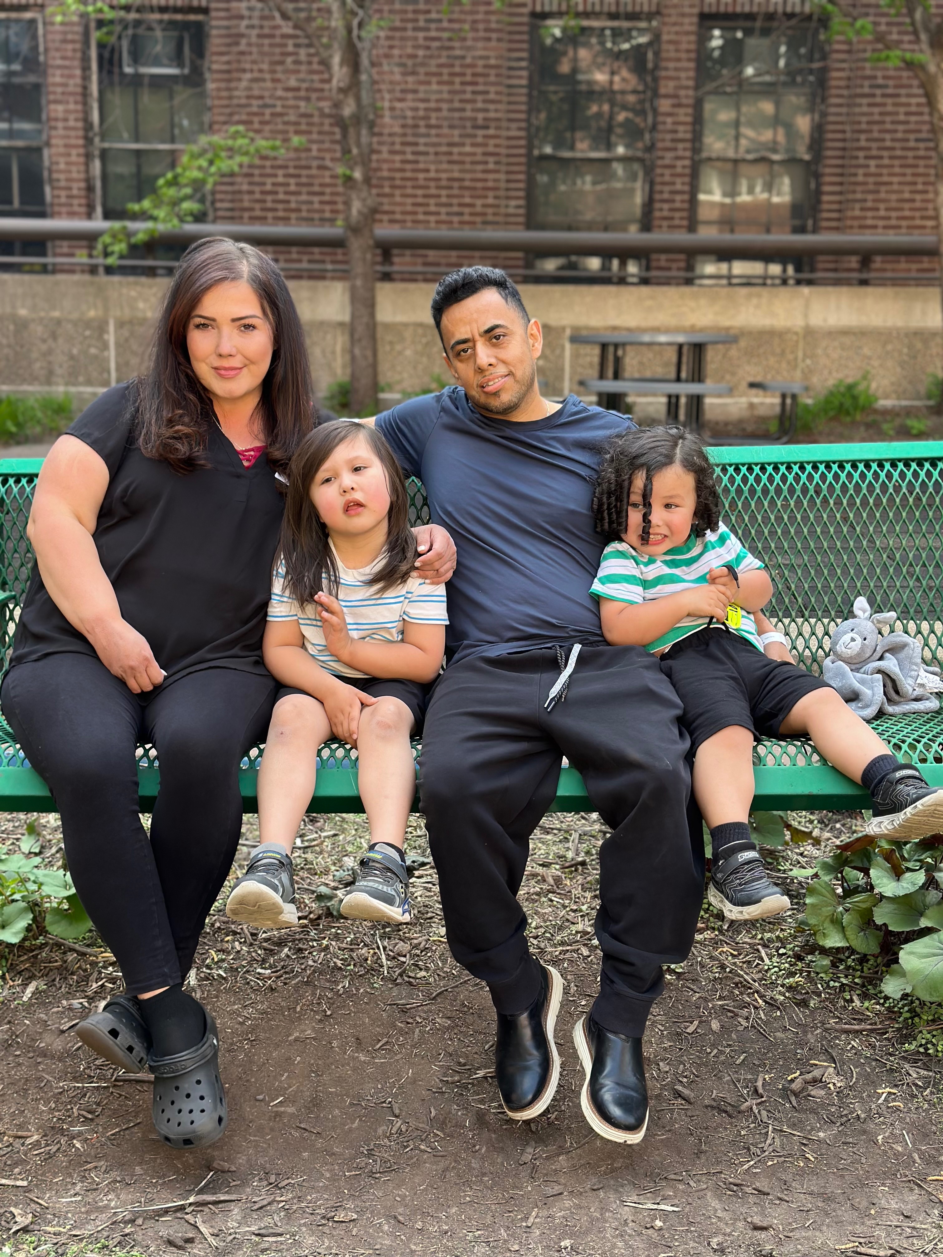 Help Hilario pay for cancer treatment expenses. campaign photo, 4 of 7