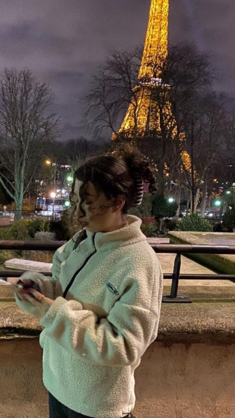 Queer Muslim Unhoused Woman & Survivor Needs Immediate Aid campaign photo, 2 of 5
