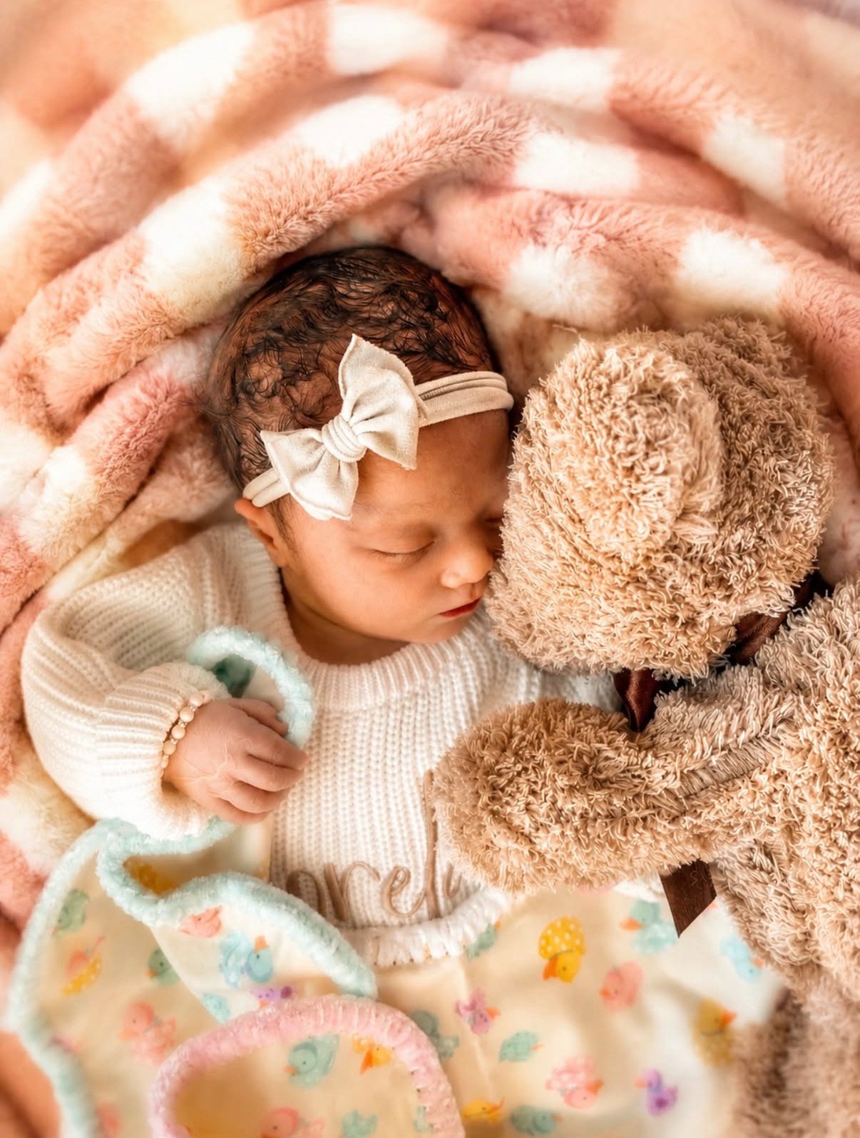 Support Gipper & Jenn Finau After Losing Baby Rory campaign photo, 4 of 5