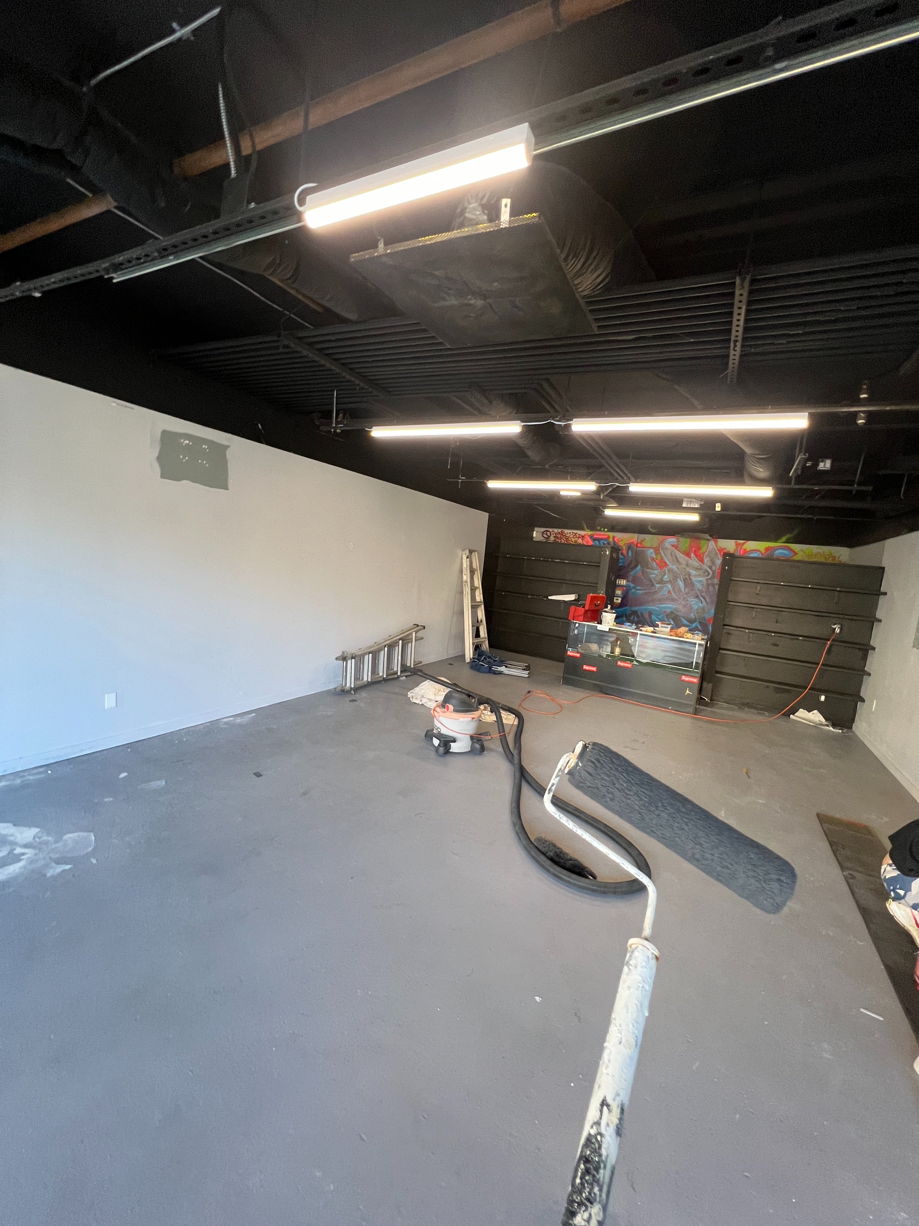 HELP THIS VINYL BAR GET A NEW HOME campaign photo, 4 of 8