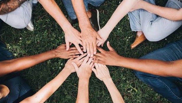 One Million People, One Million Acts of Kindness photo