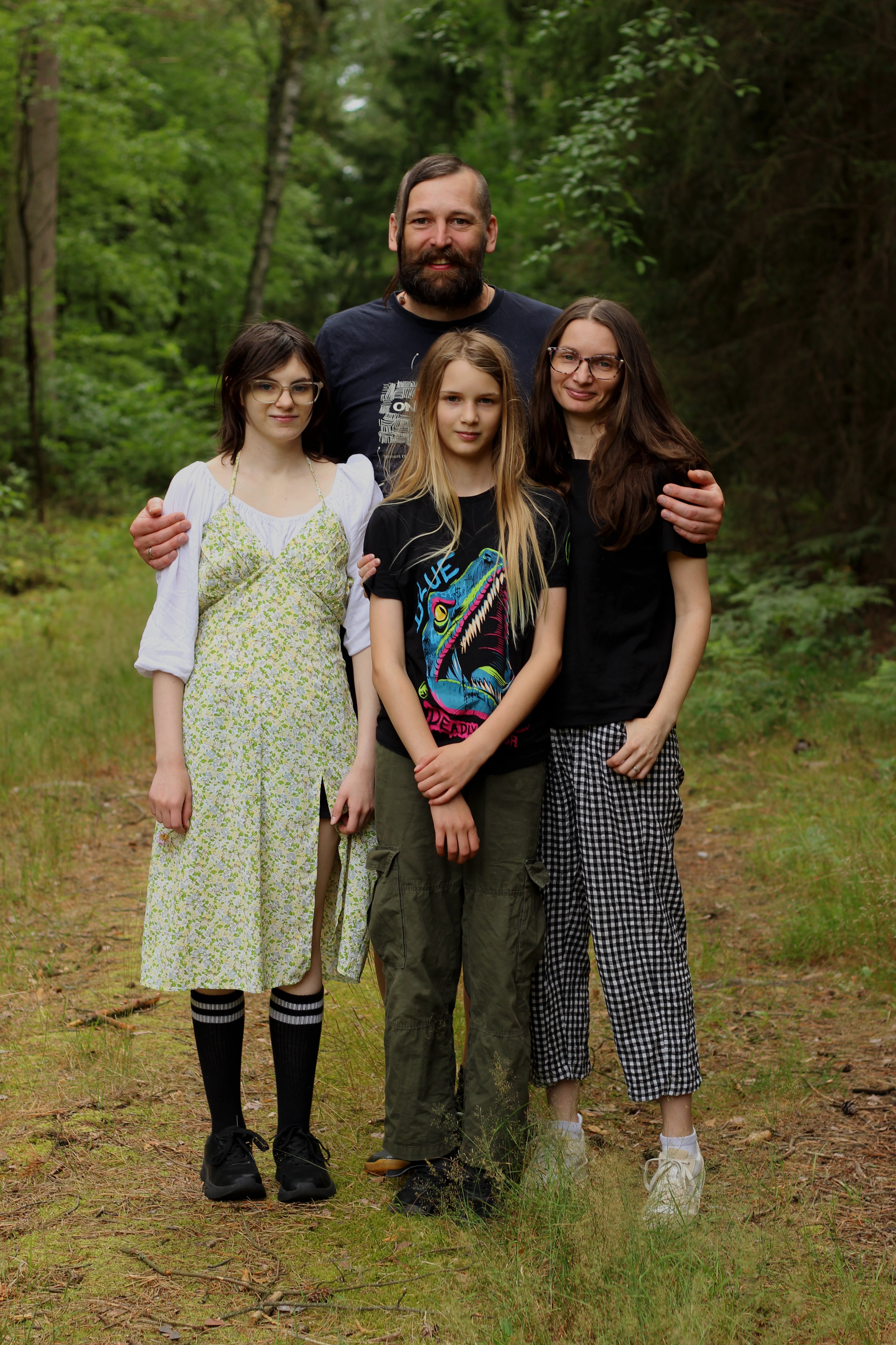 A Father of Two Fighting for Time – stage 4 cancer campaign photo, 4 of 6