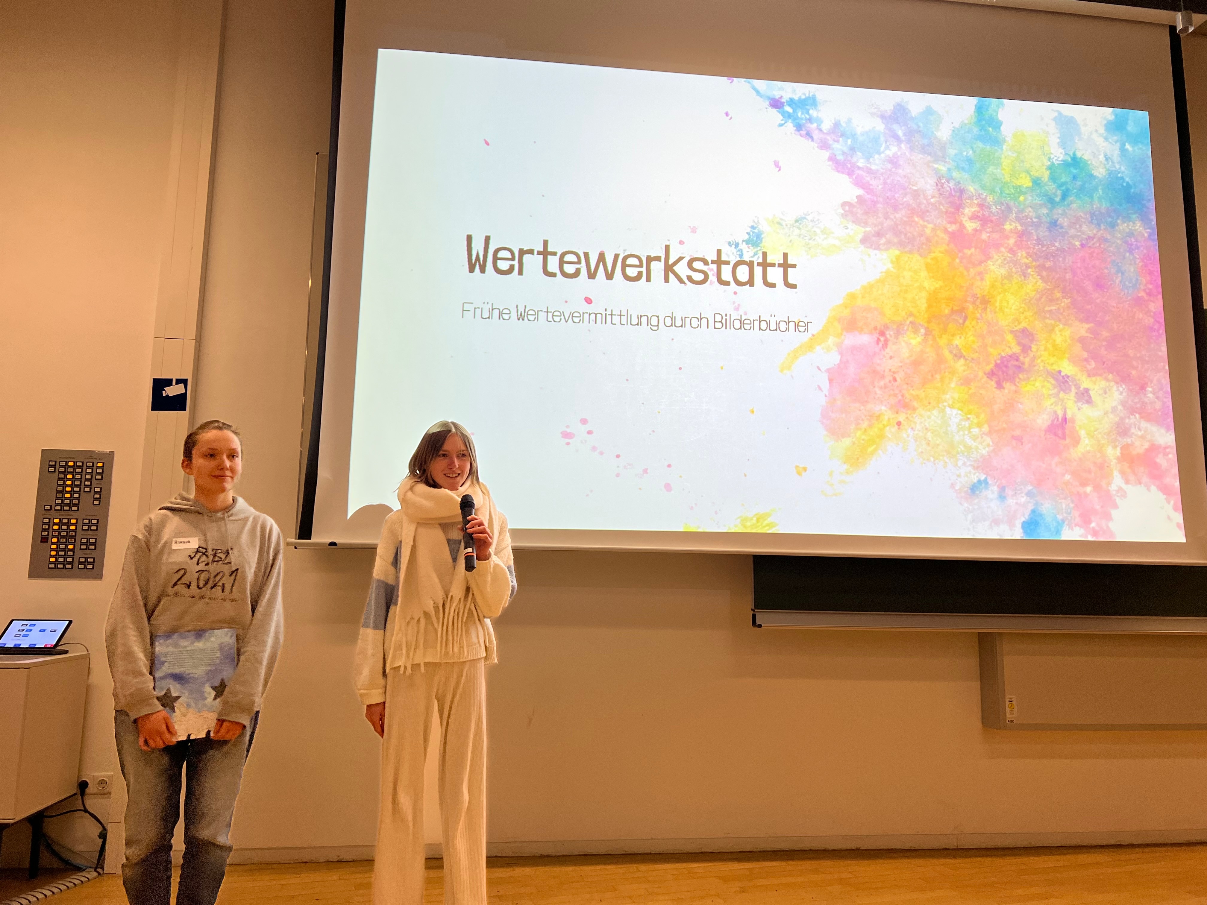 Kampagnen-Foto für Unterstütze den Druck unseres dritten Kinderbuchs, 5 von 8