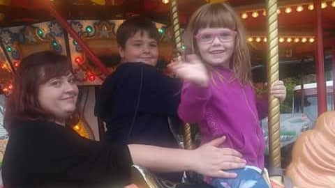 PLEASE help keep my children and I housed and safe photo