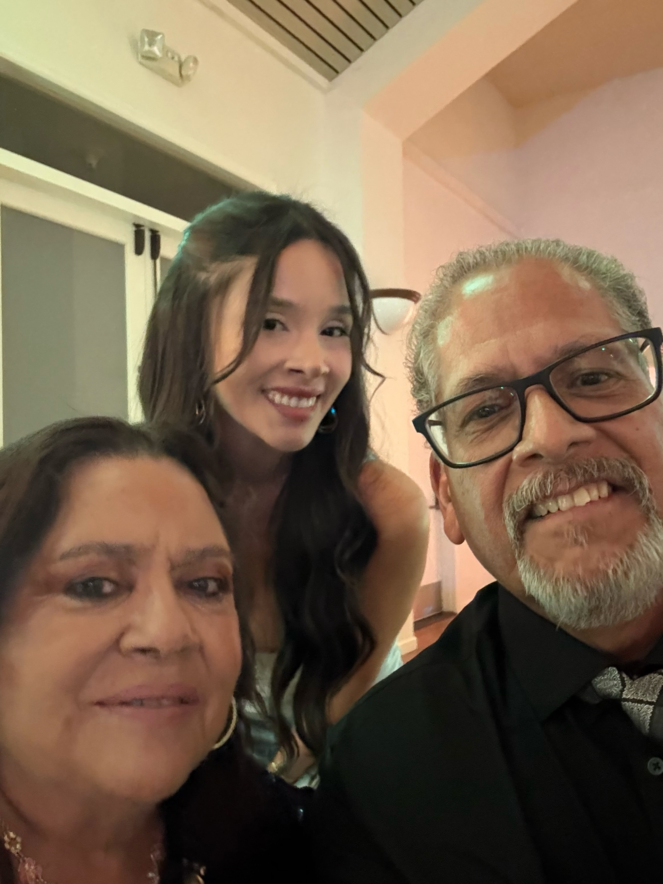 Support Maria Cortez’s Family and Funeral campaign photo, 5 of 8