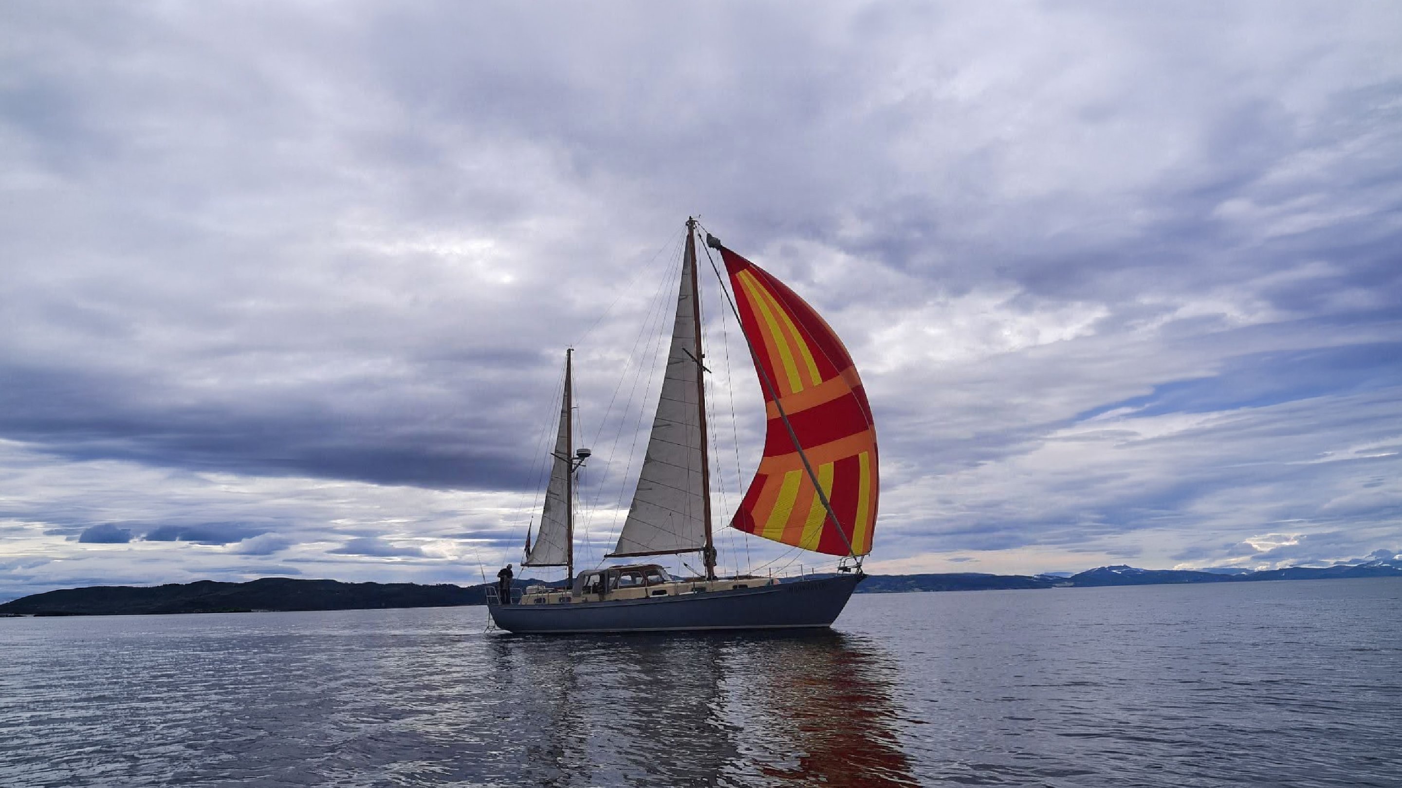 Moonraker Atlantic Crossing campaign photo, 5 of 6