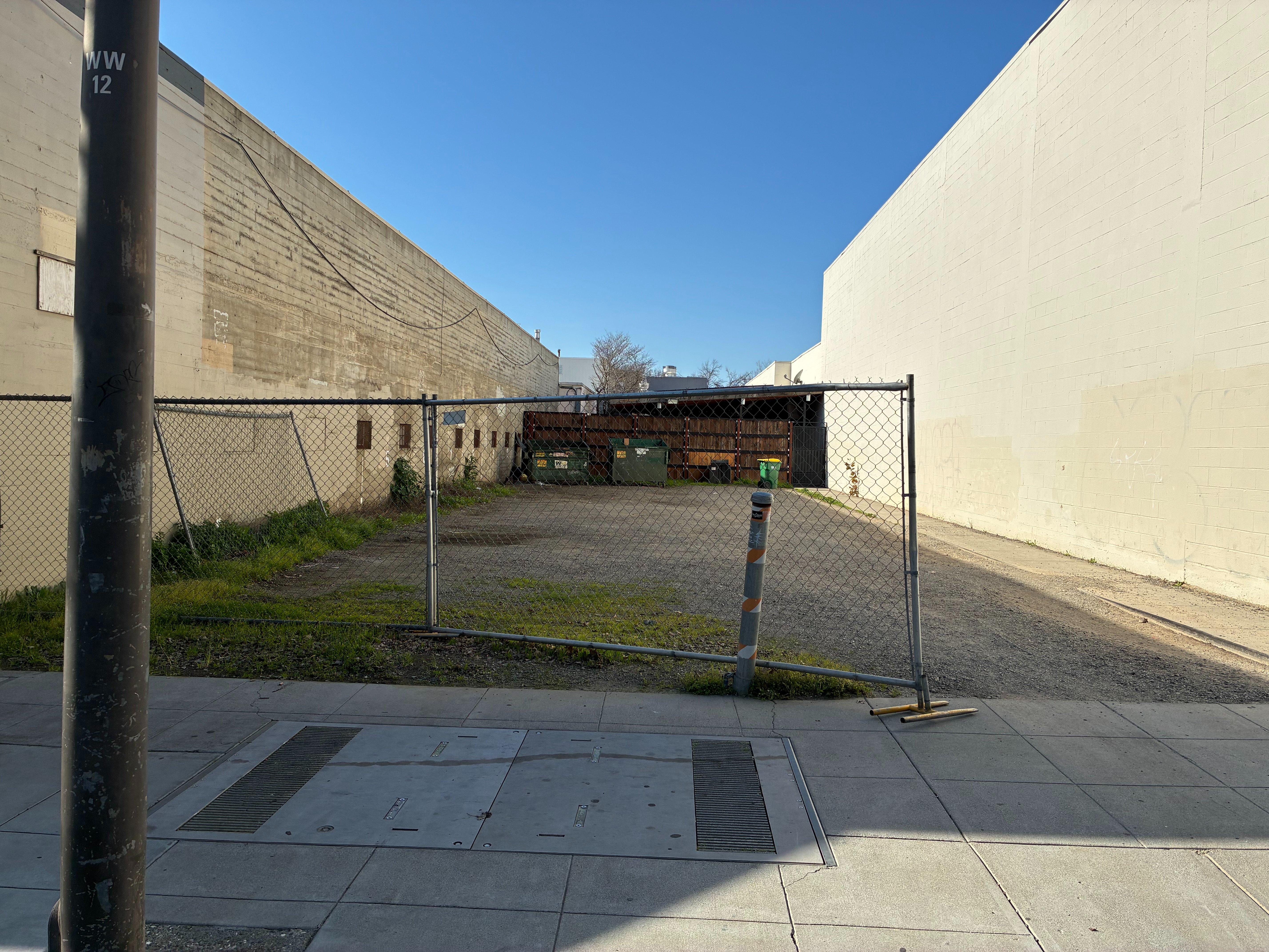 Create Chico's Outdoor Art Gallery campaign photo, 2 of 7