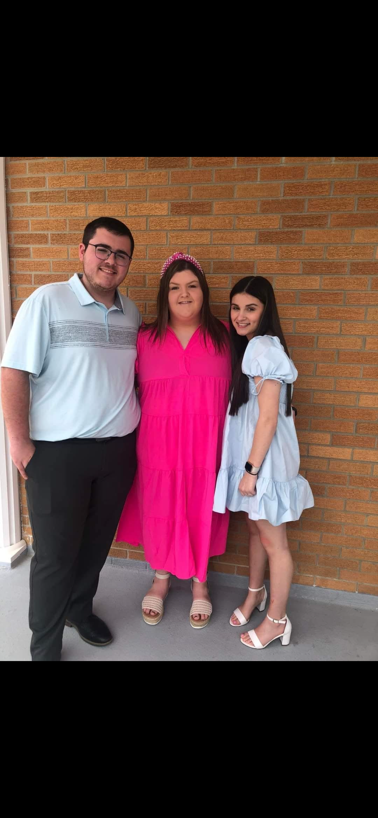 Support Izzy, Dawson & Kyra After Tragic Loss campaign photo, 5 of 8