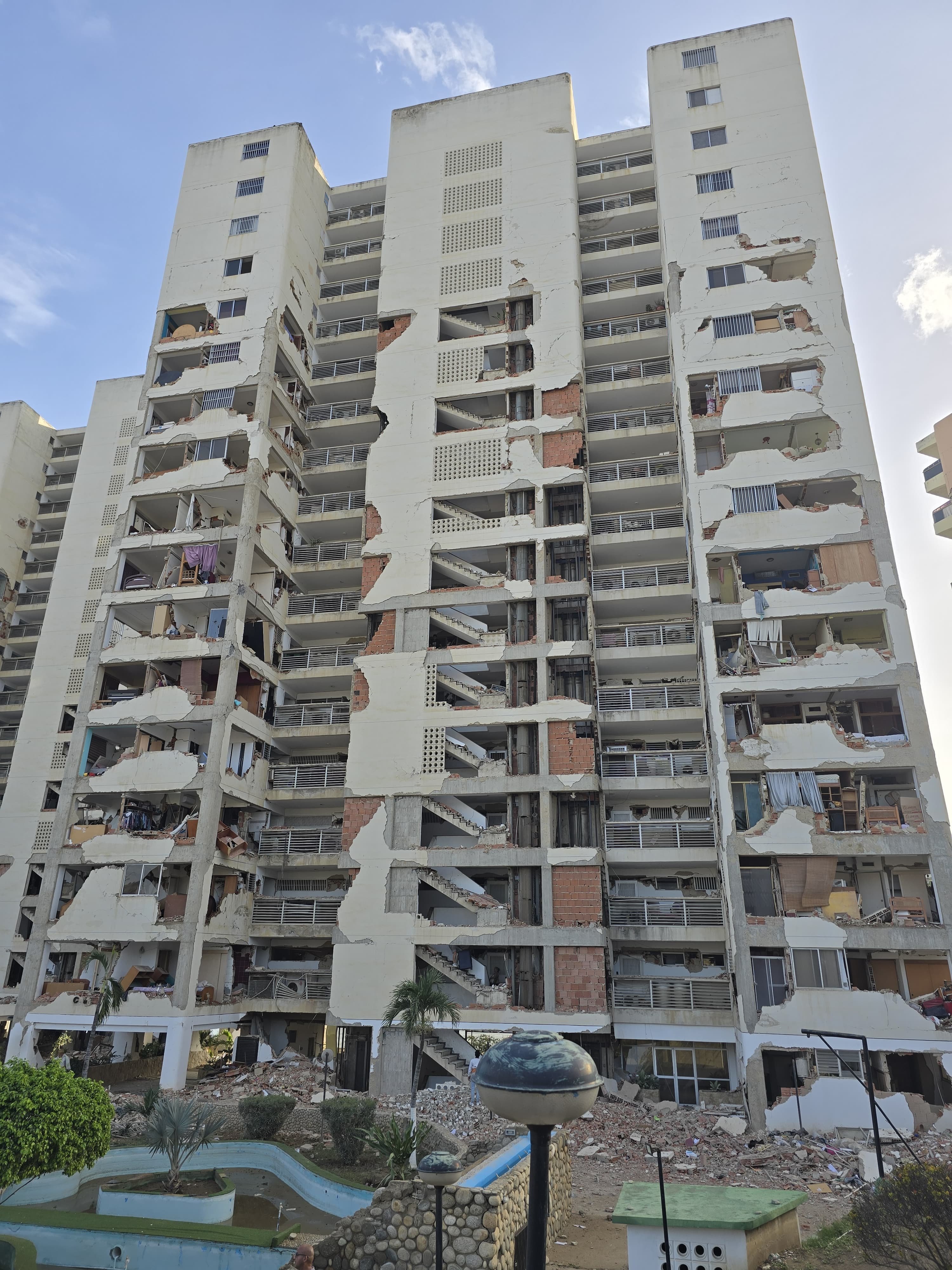 Rebuild After Venezuela Earthquakes campaign photo, 2 of 7