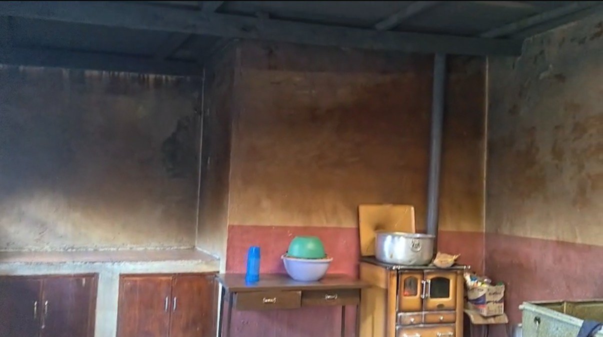 Una nuova cucina e un nuovo campo da calcio in KENYA campaign photo, 6 of 8