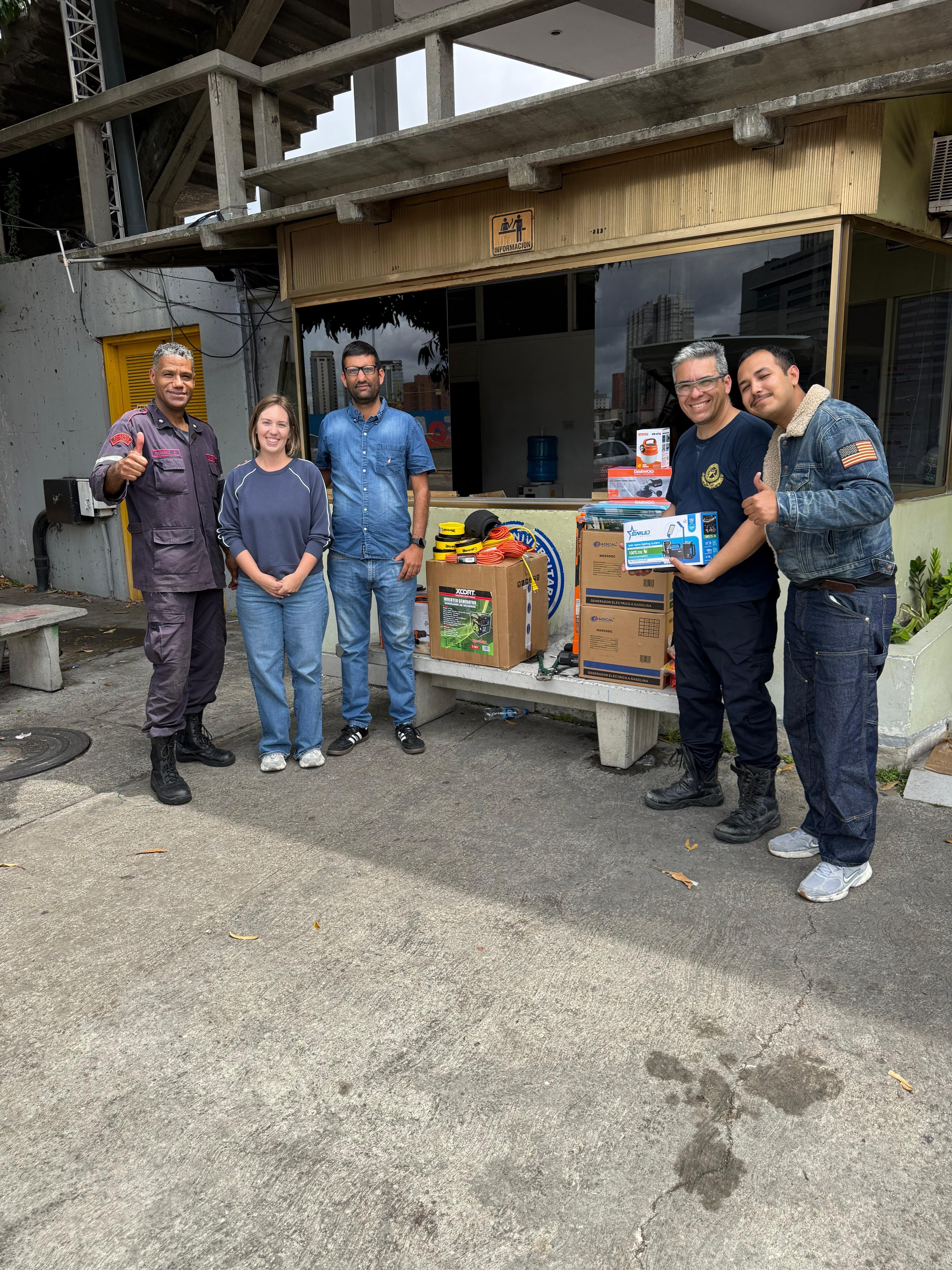 Support for Venezuelan Earthquake Victims campaign photo, 6 of 8