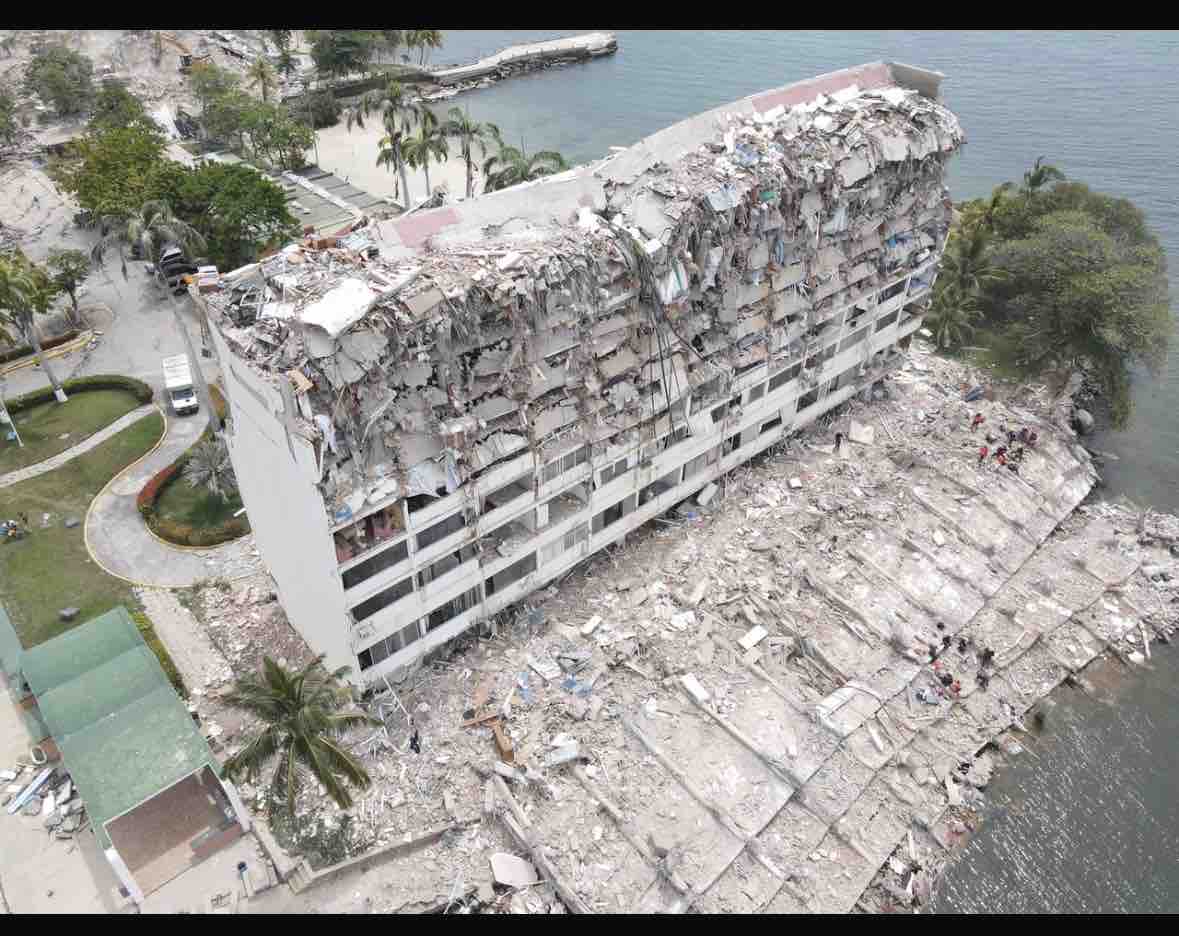 Aid for Laguna Beach Workers in Caraballeda Venezuela campaign photo, 5 of 7