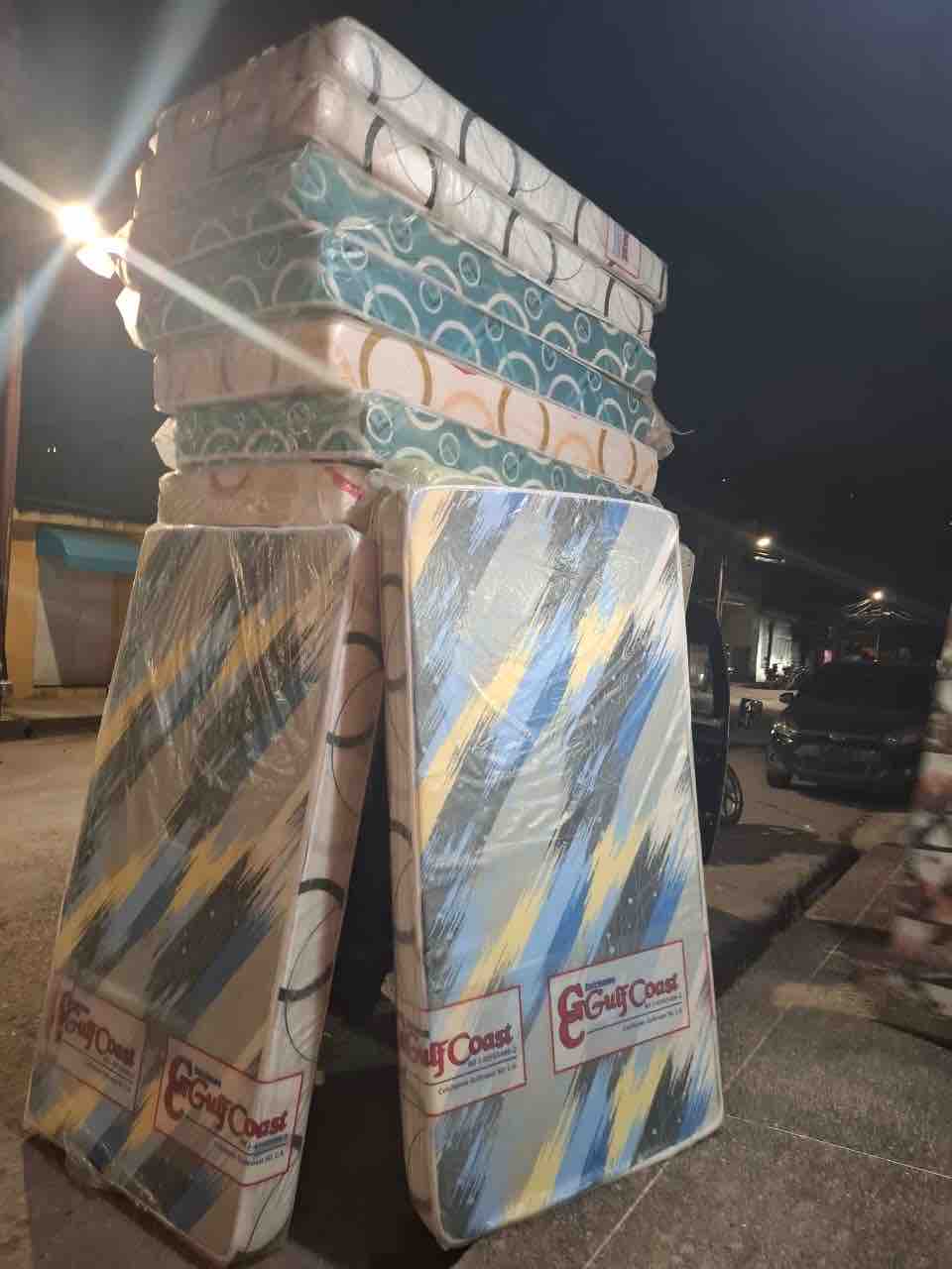 Help Families Recover After Venezuela's Earthquake campaign photo, 9 of 13
