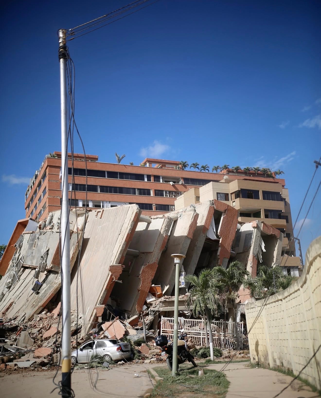 Foto de la campaña Earthquake in Venezuela: help our family, 5 de 8