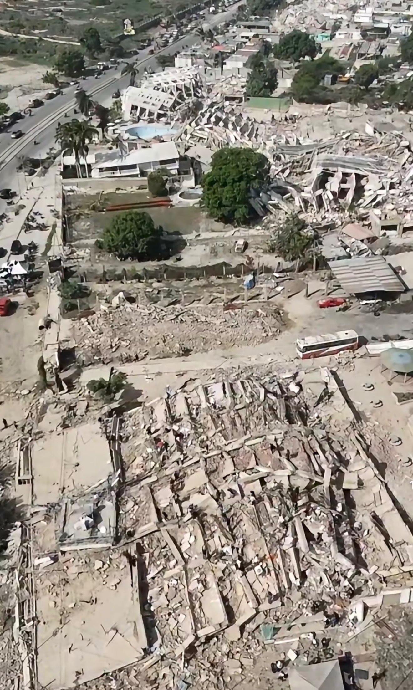 Foto de la campaña Earthquake in Venezuela: help our family, 6 de 8