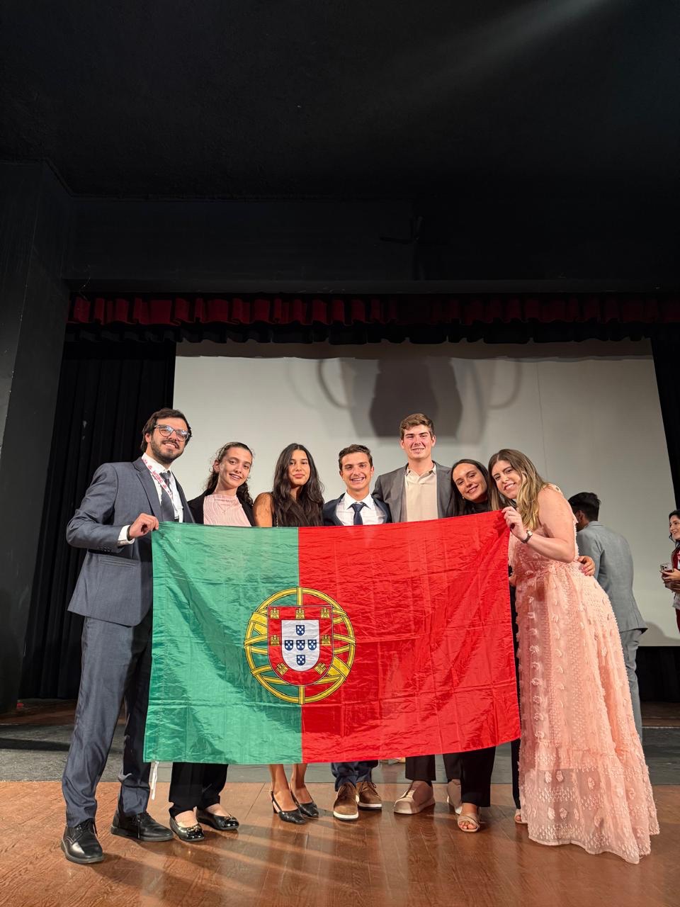 Foto da arrecadação Representar Portugal no Campeonato Mundial de Debate Escolar, 5 de 8