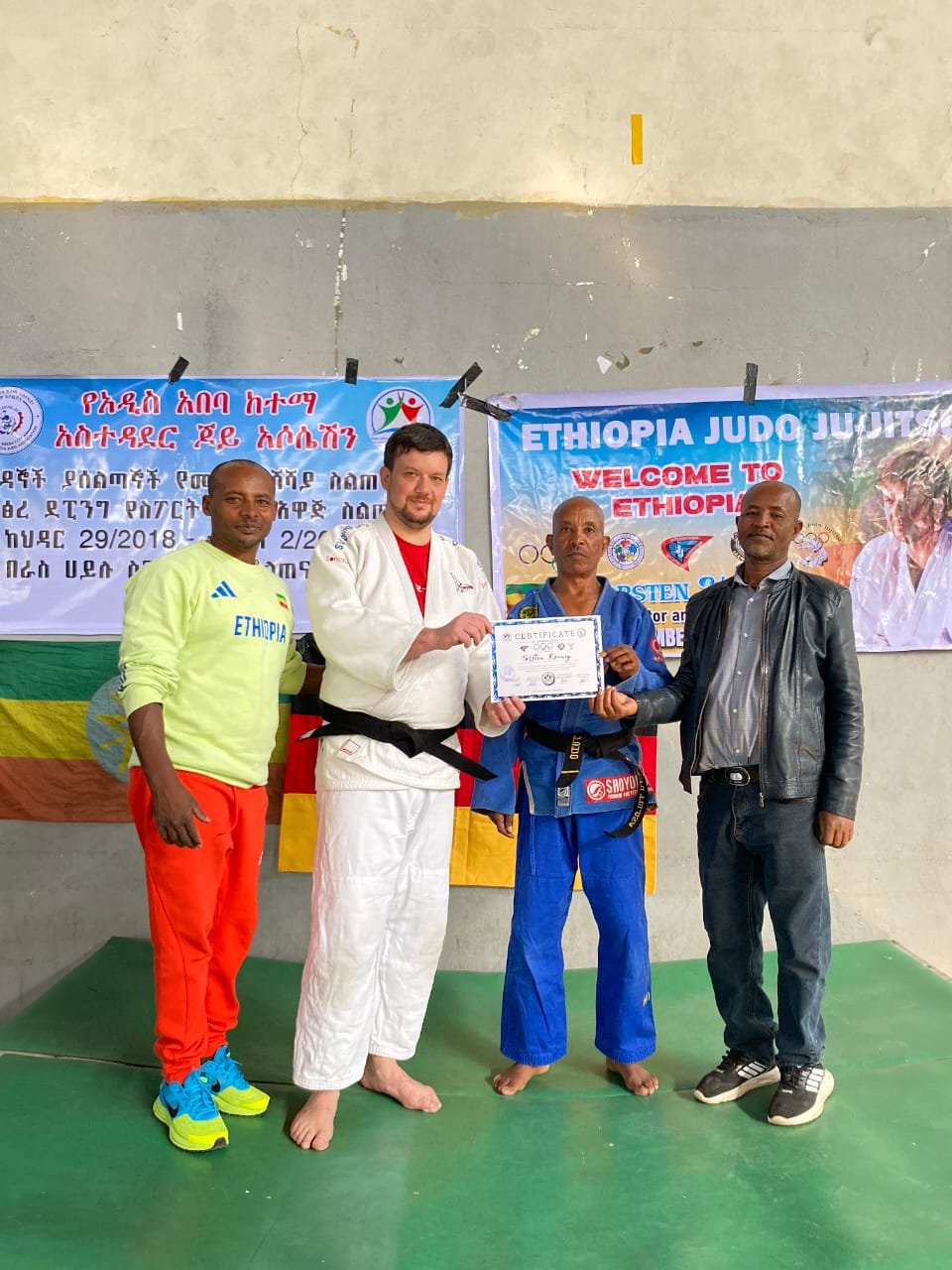 Kampagnen-Foto für Help Save 162 Olympic Judo Mats for Ethiopia's Children , 6 von 8