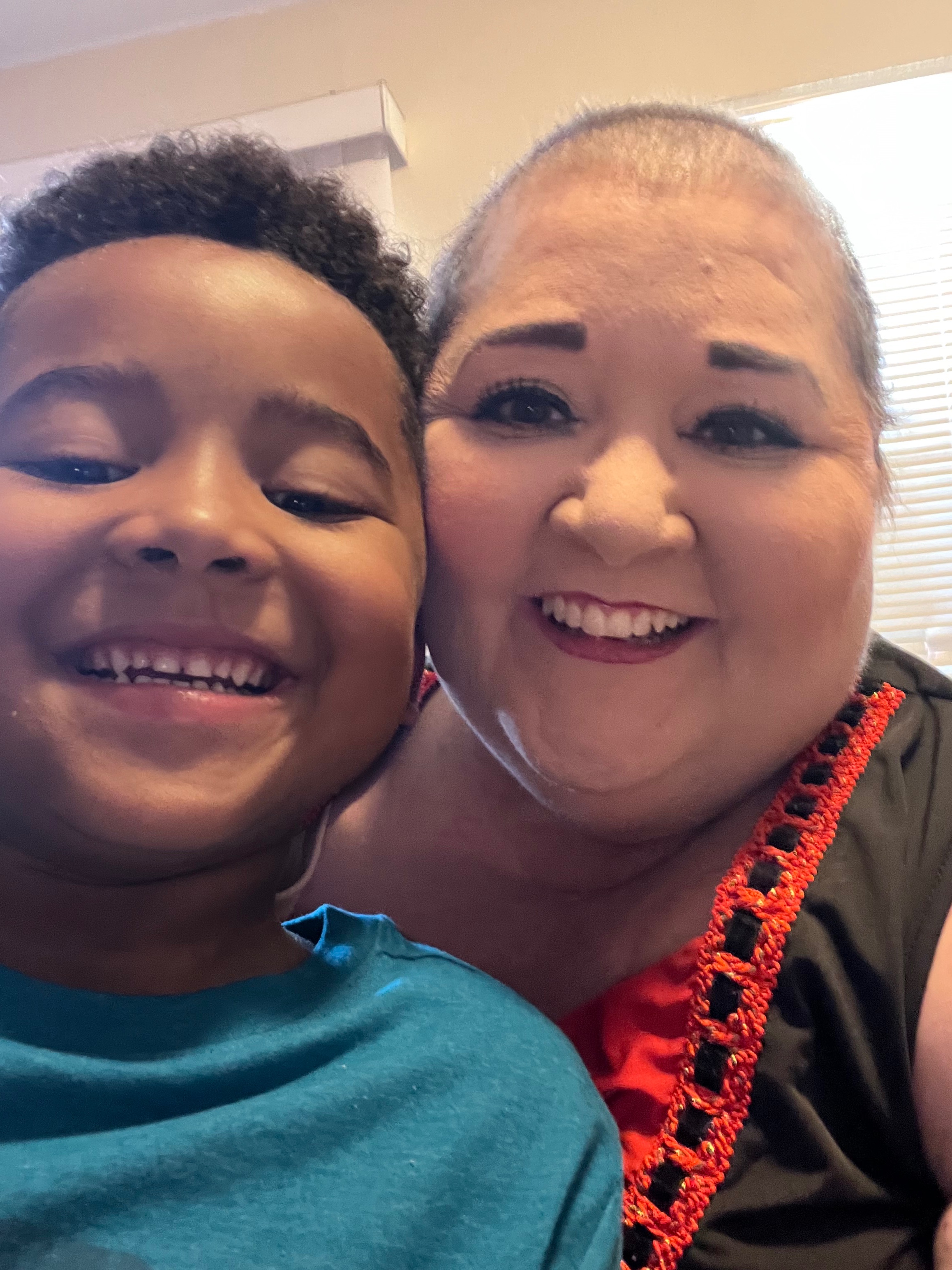Help Robbin & Son Find Safe Housing campaign photo, 5 of 8